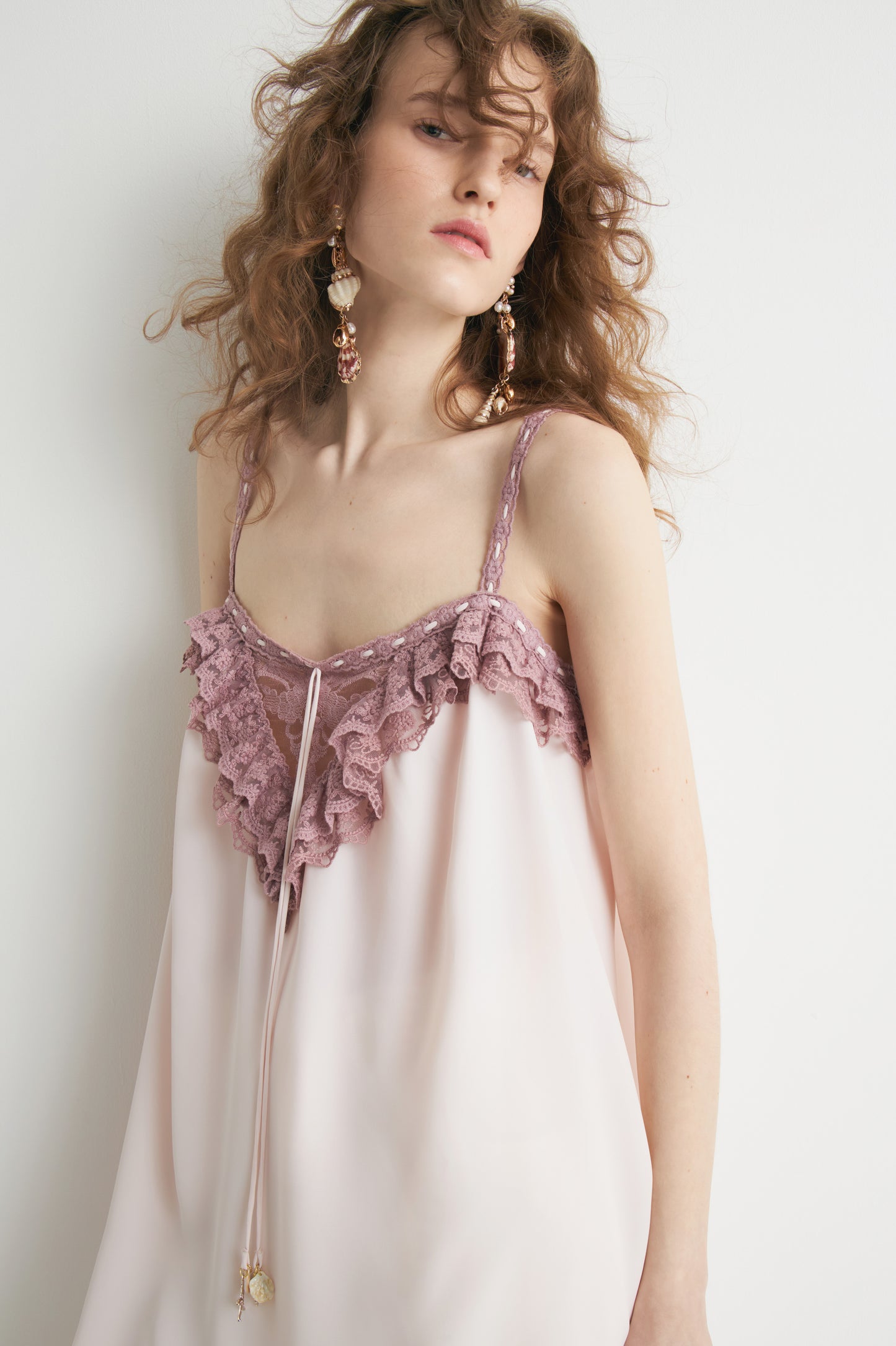 LIGHT PINK