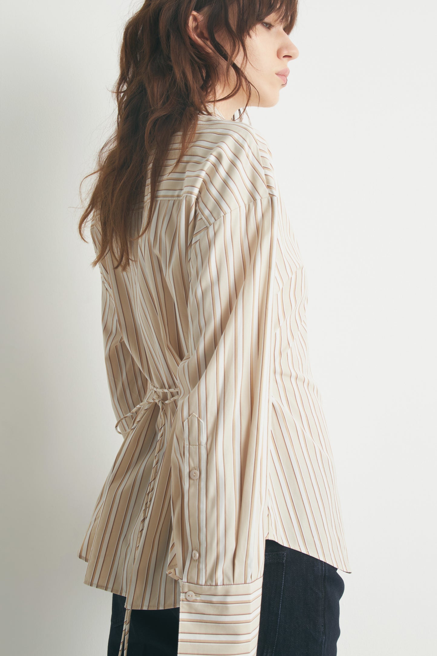 BEIGE/RED