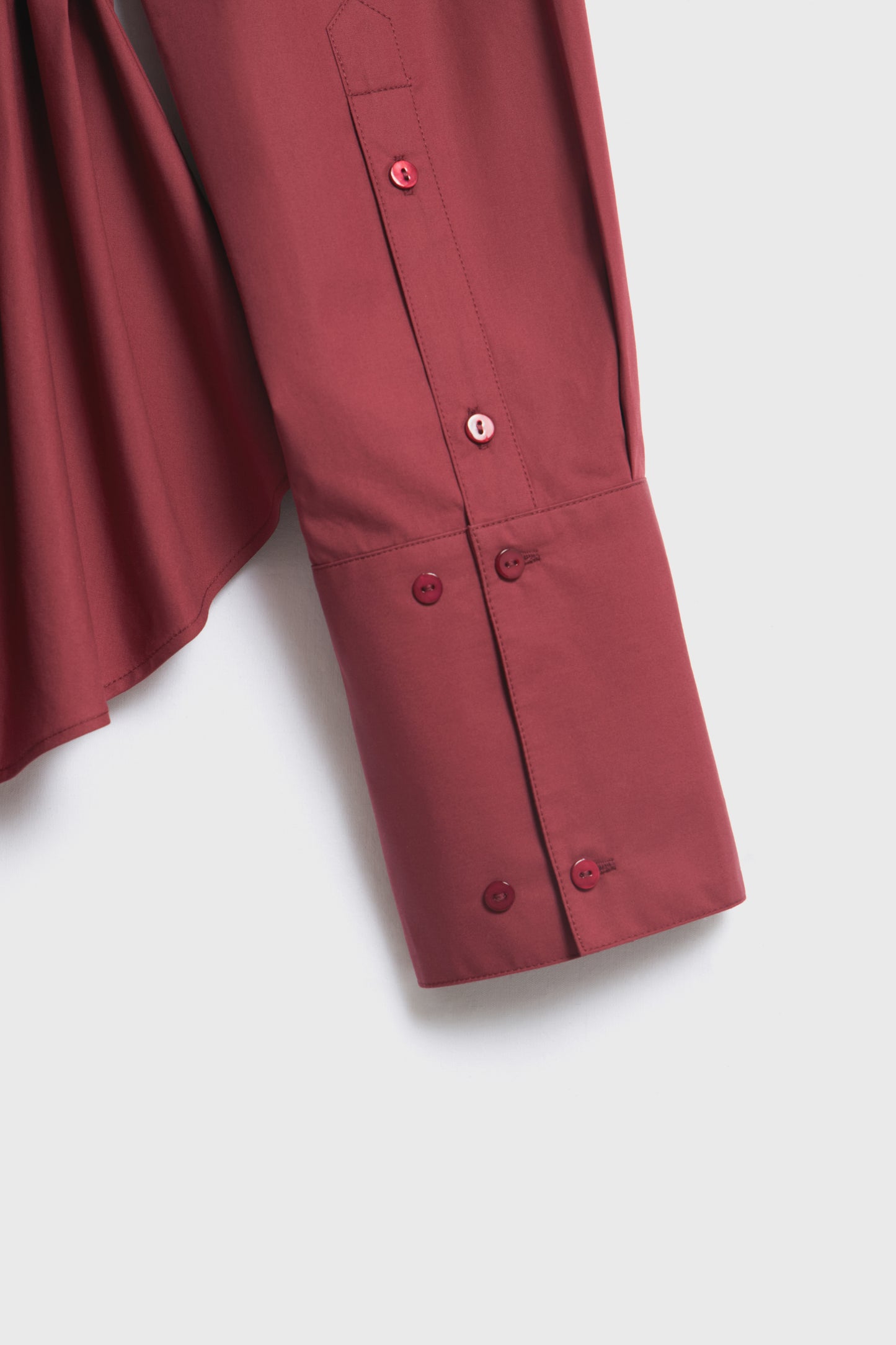 DARK RED