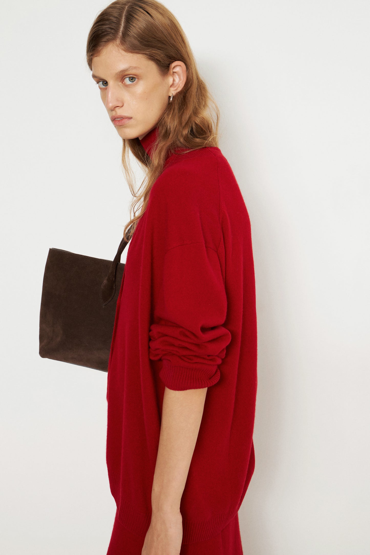 DARK RED