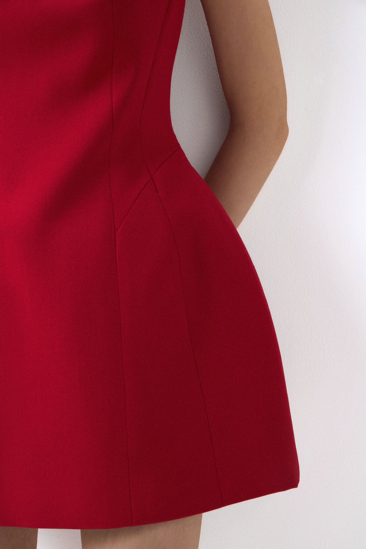 DARK RED
