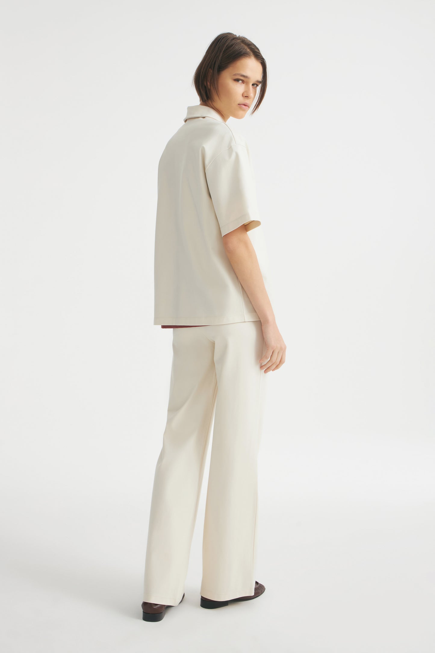 IVORY
