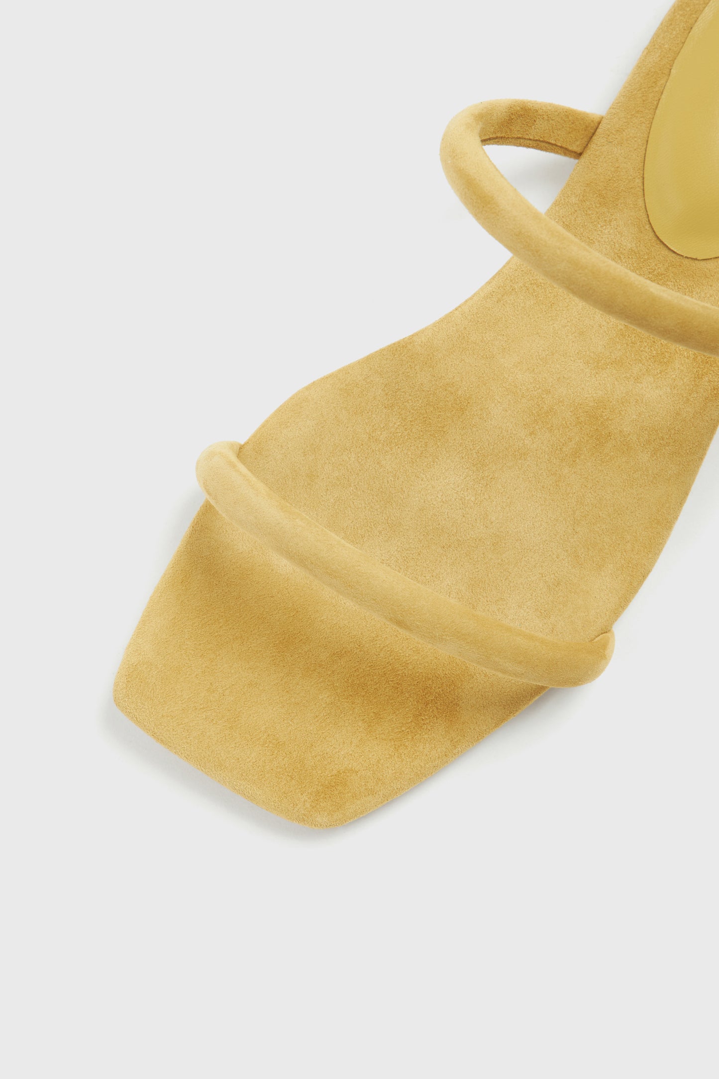 LIGHT YELLOW