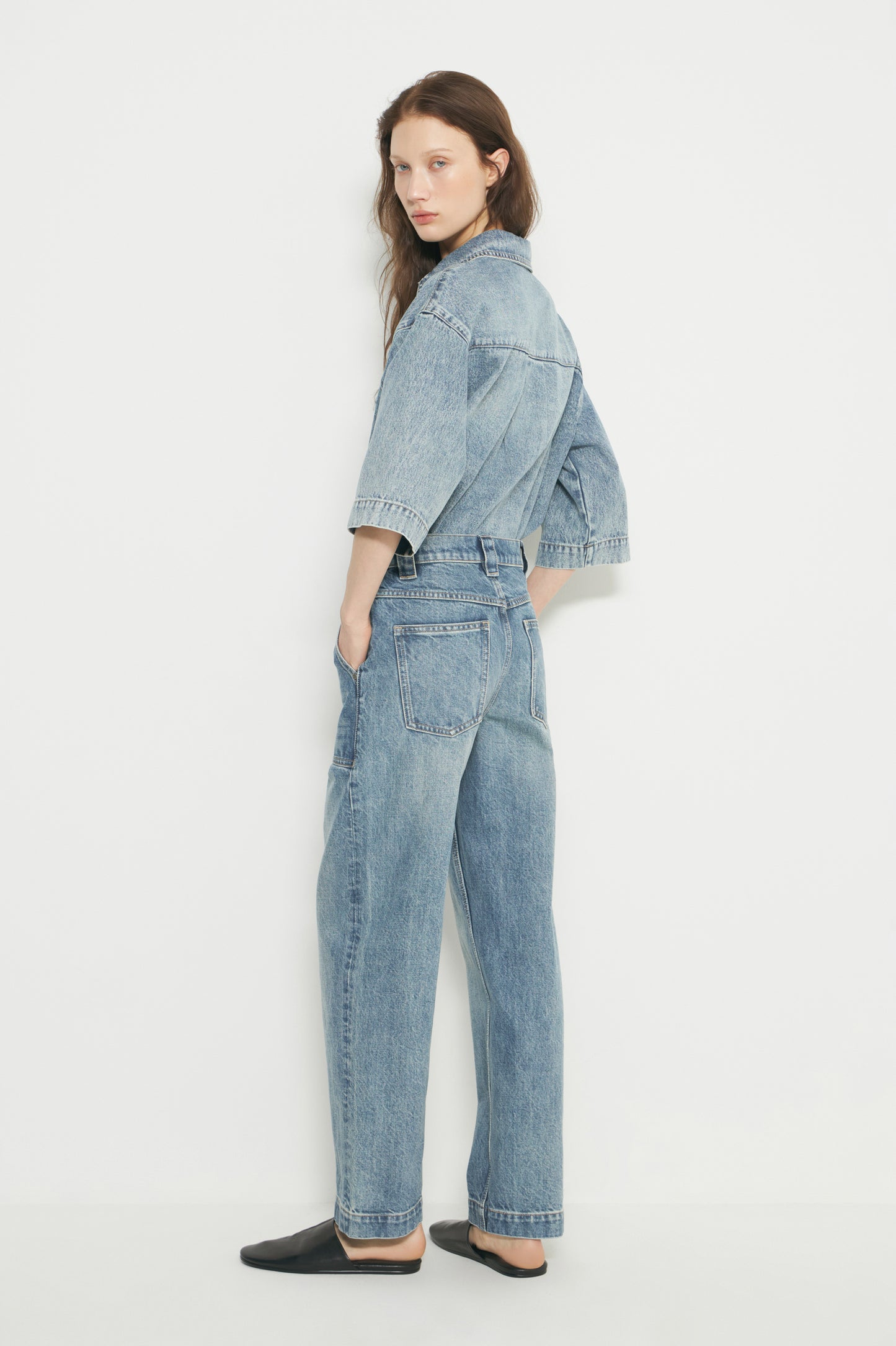 VINTAGE BLUE