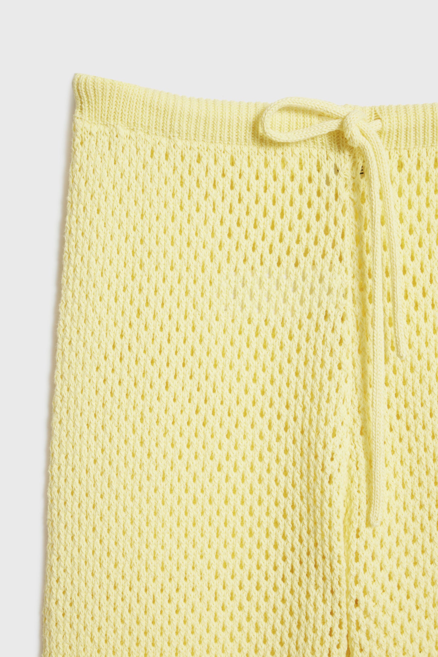 LIGHT YELLOW