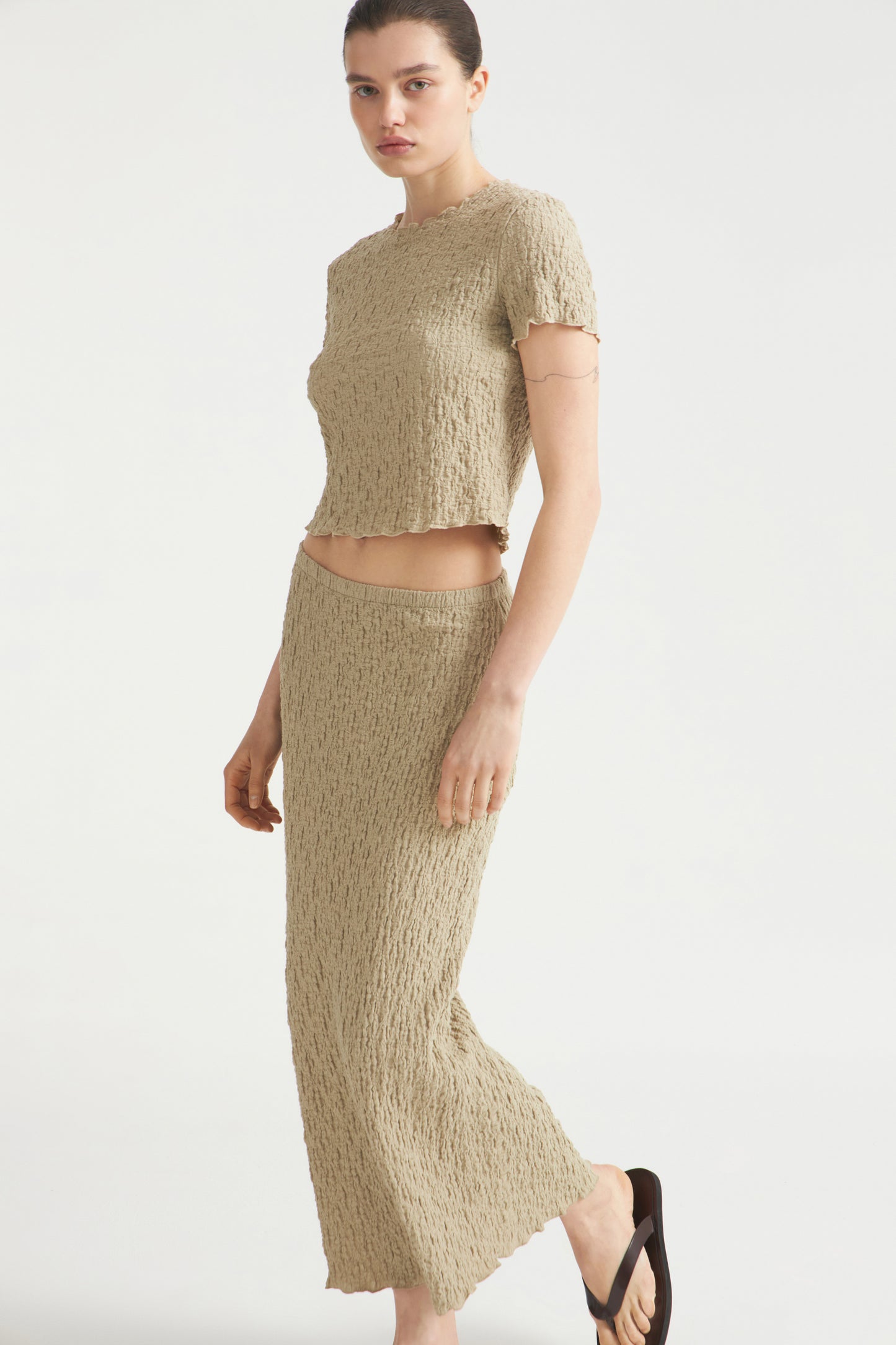 LIGHT KHAKI
