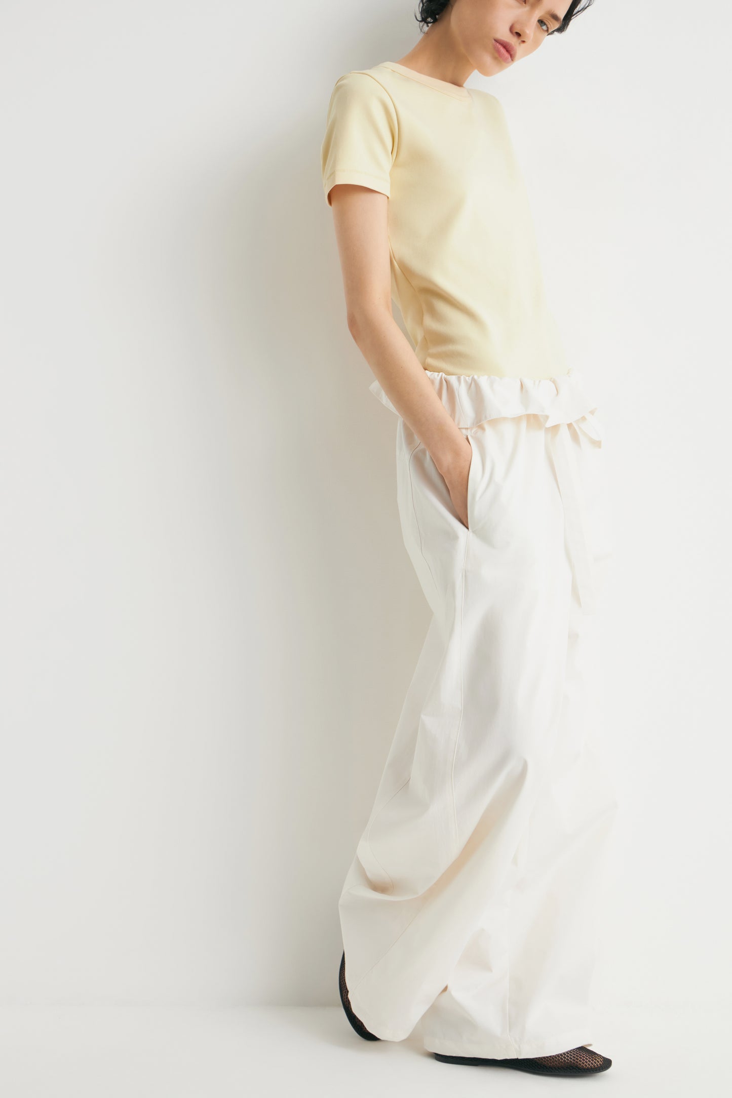 LIGHT YELLOW