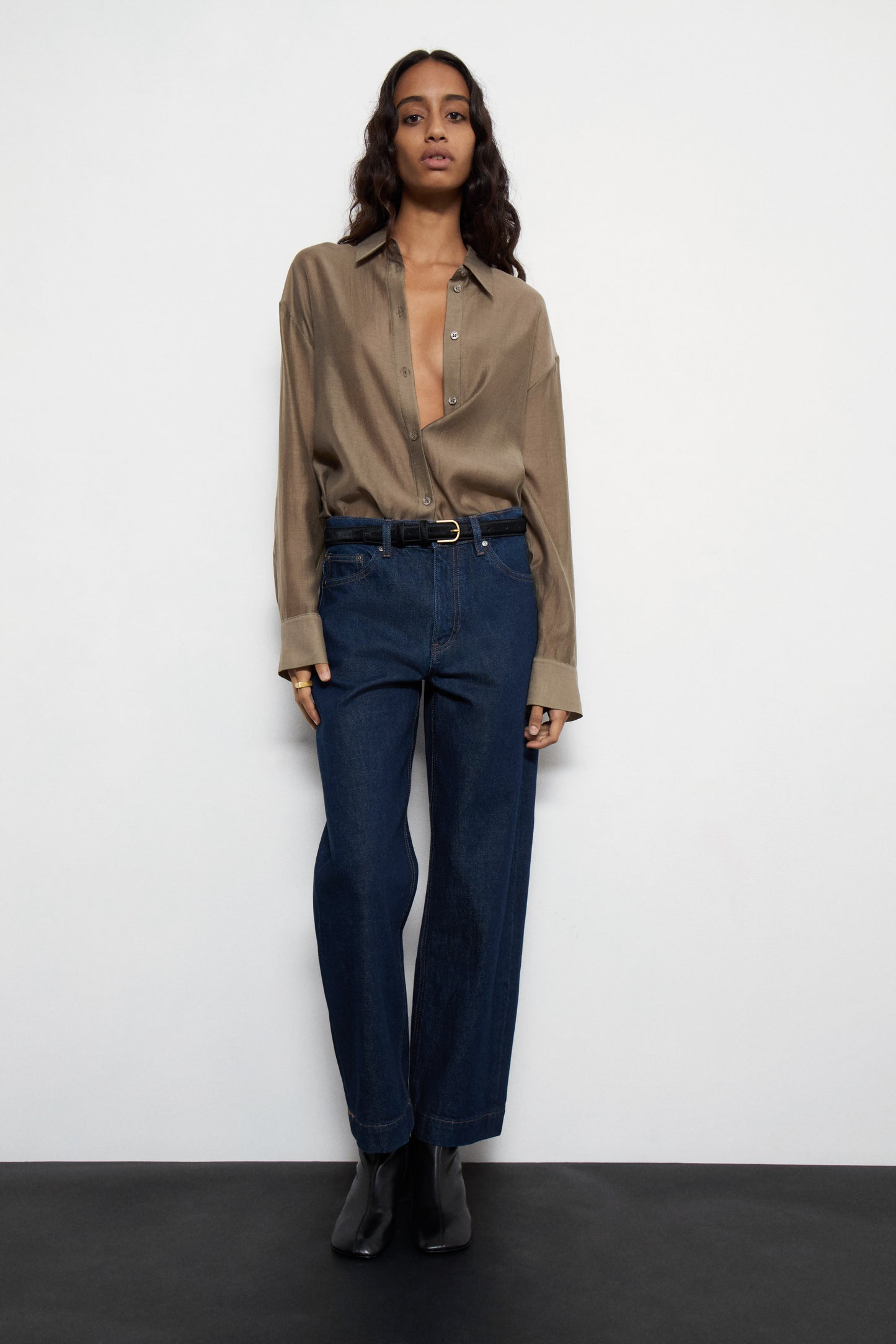 LIGHT KHAKI