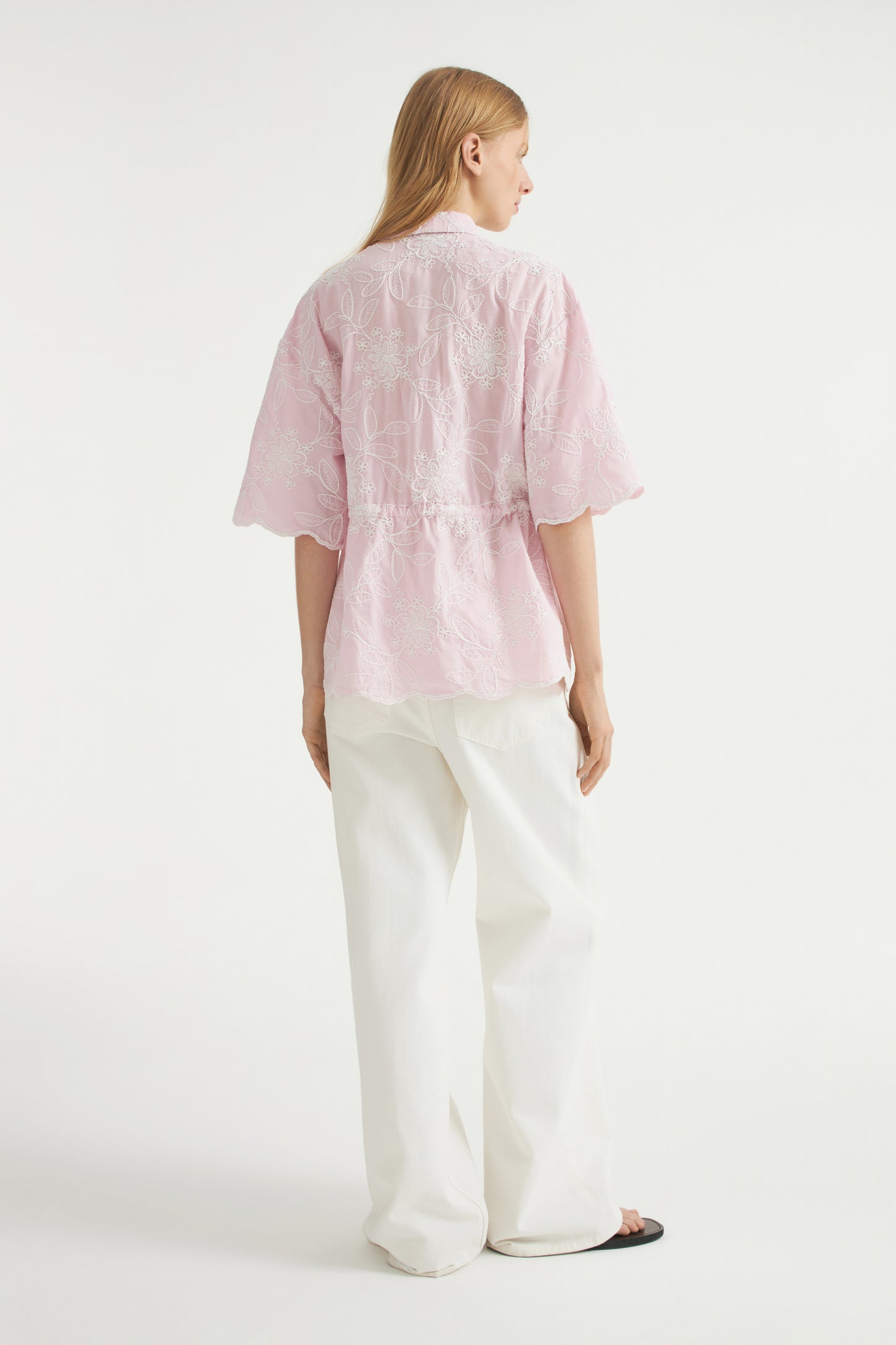 LIGHT PINK