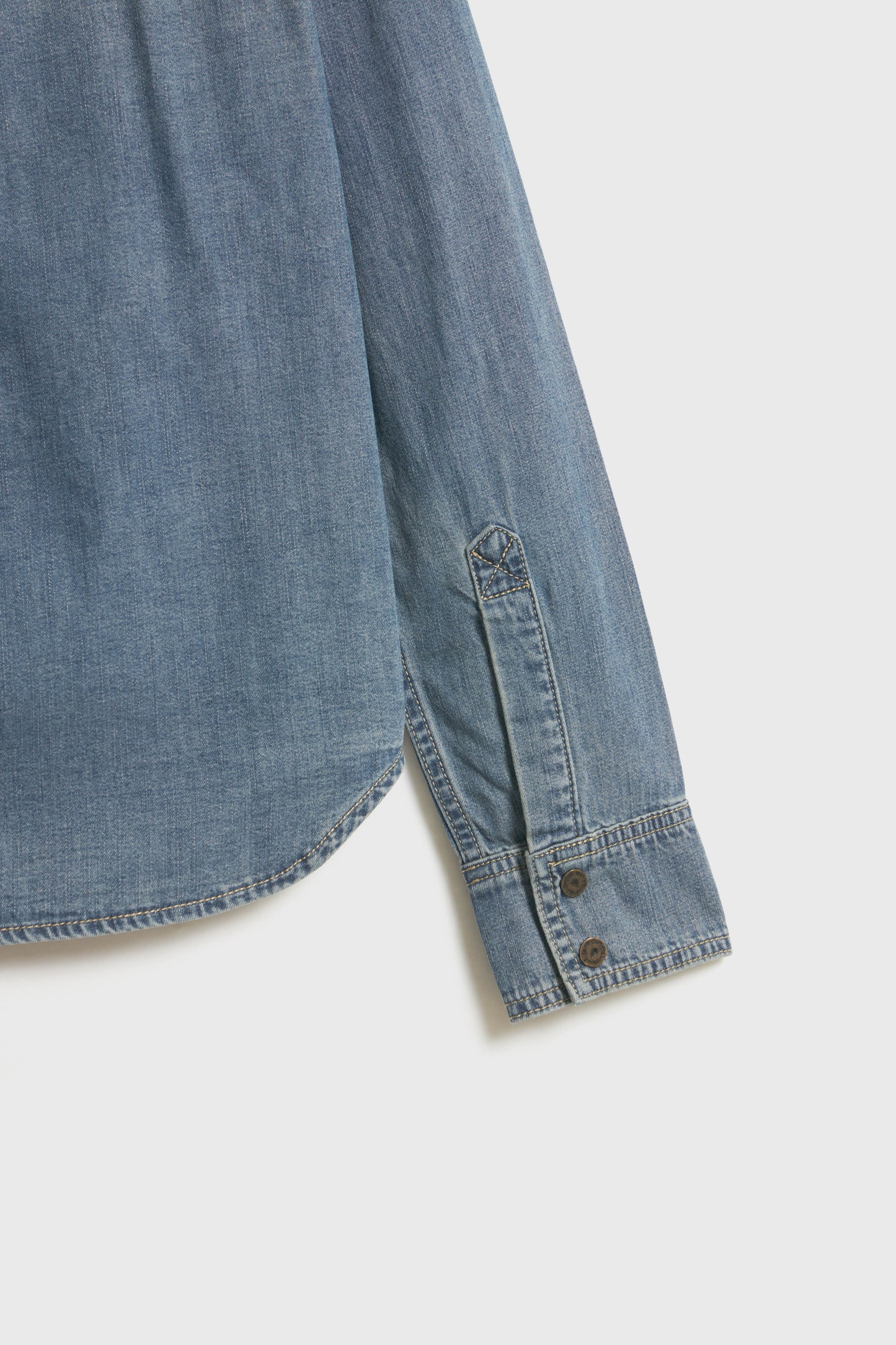 VINTAGE BLUE