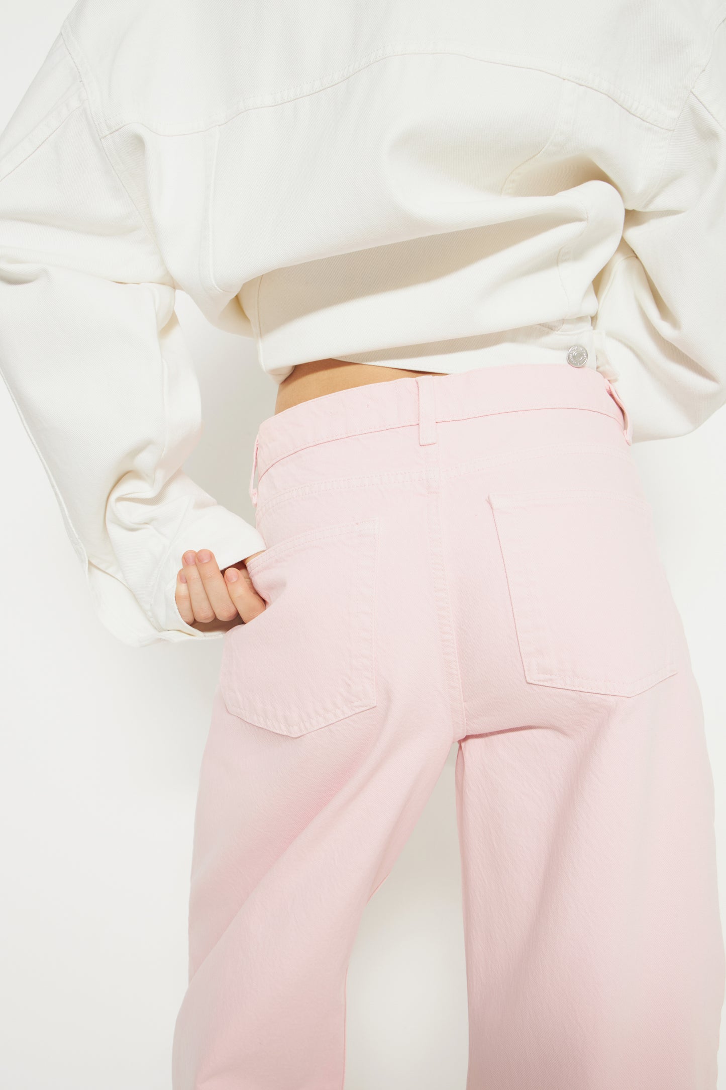 LIGHT PINK
