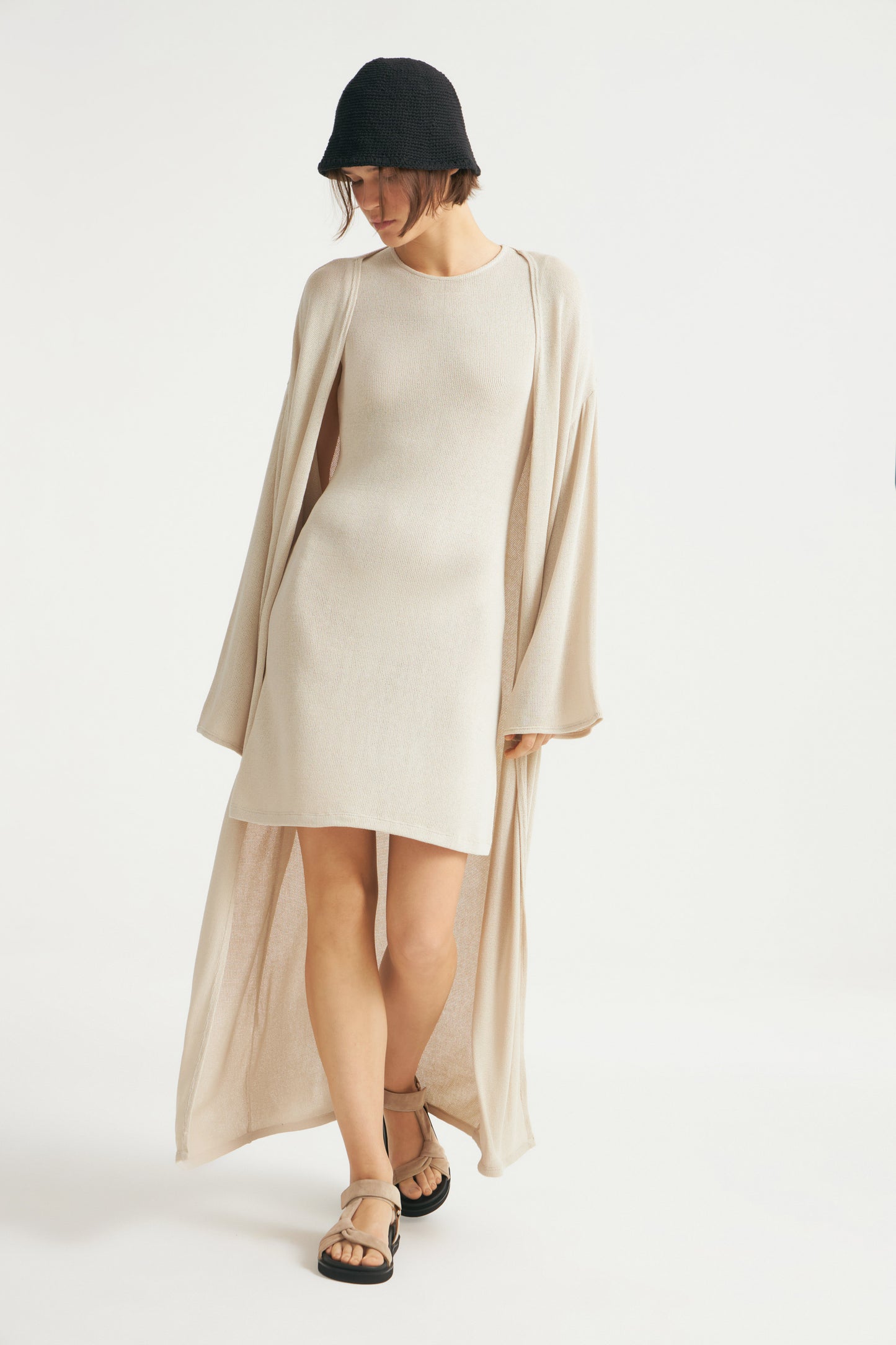 LIGHT BEIGE