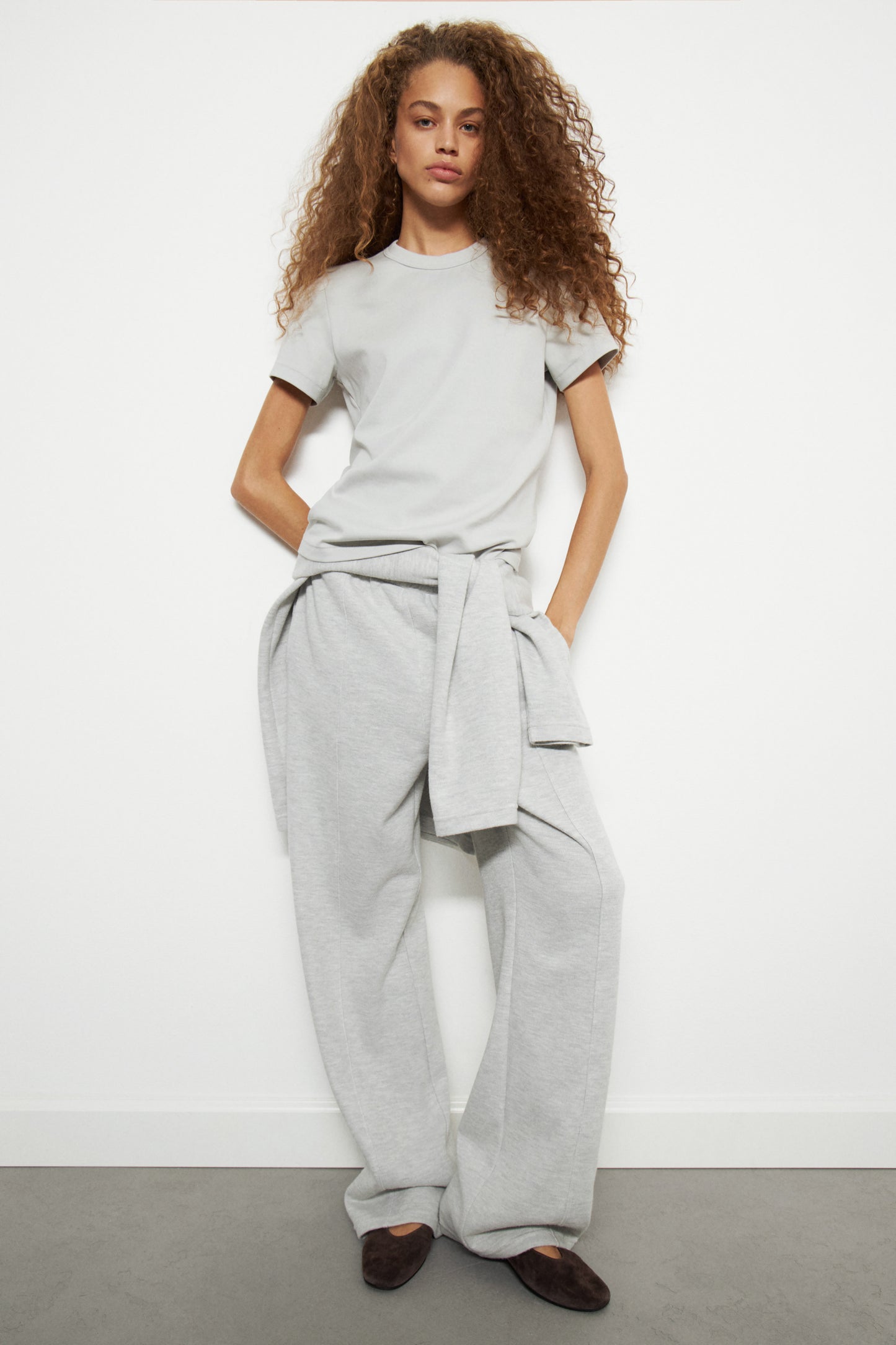 LIGHT GREY