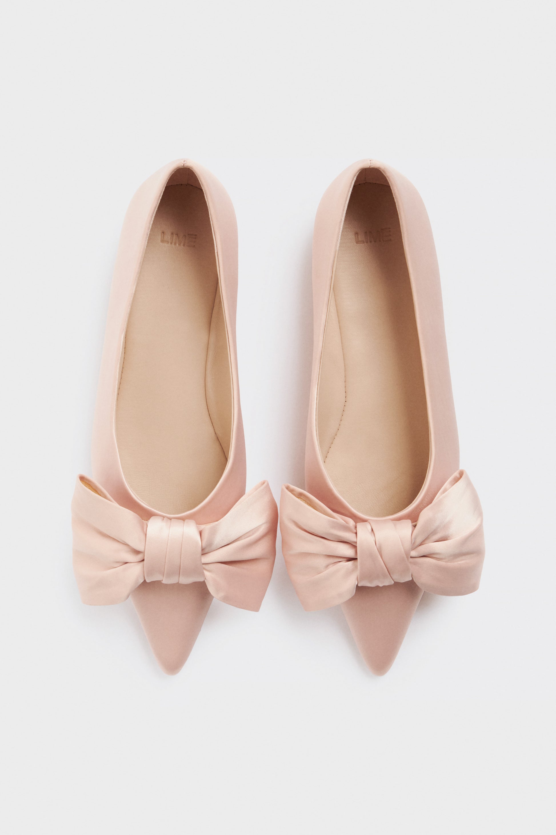 LIGHT PINK