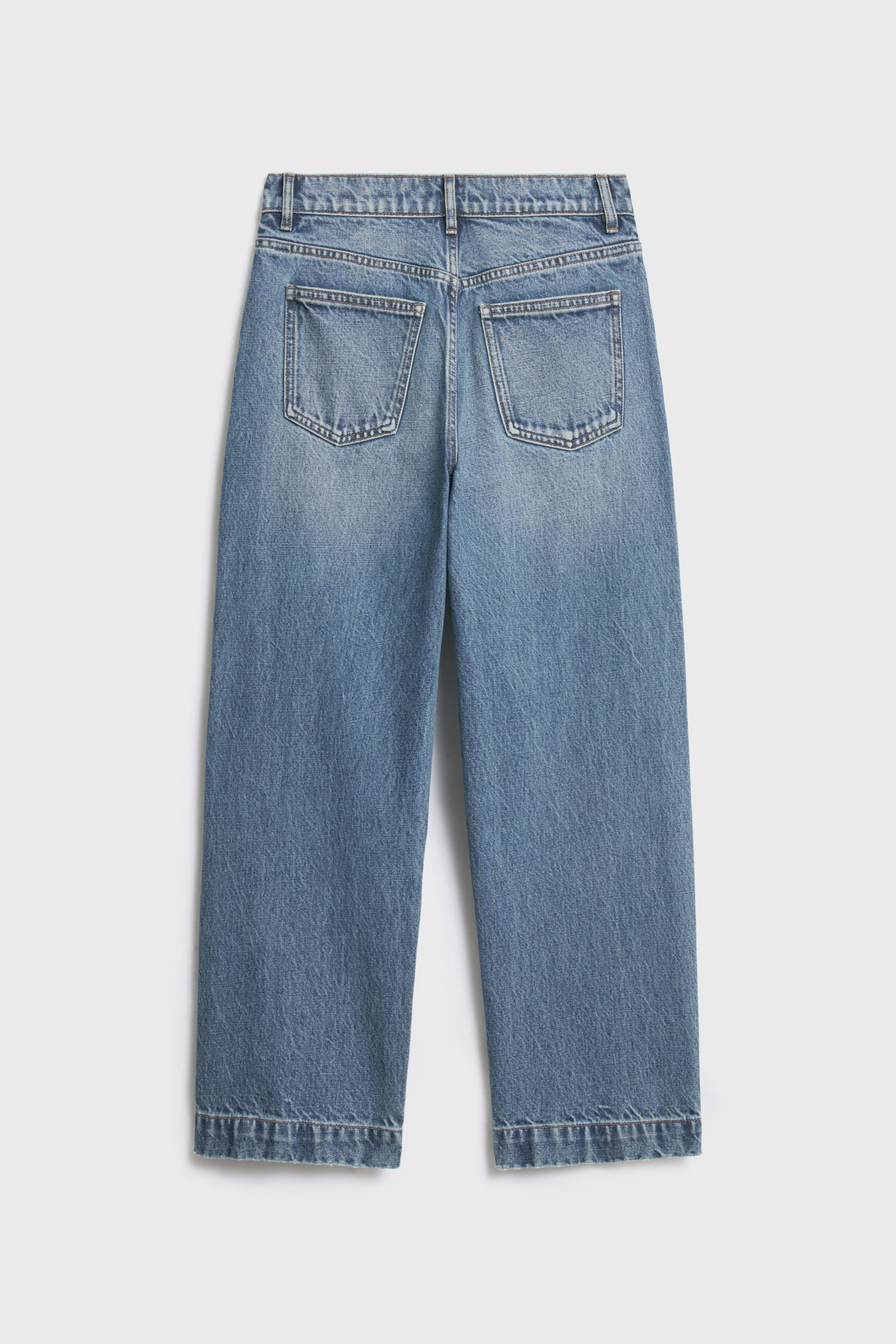 VINTAGE BLUE