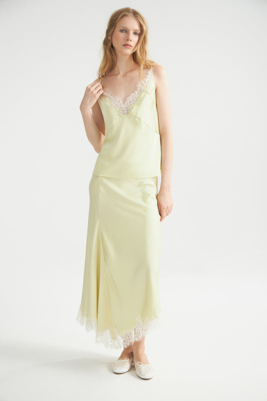LIGHT GREEN