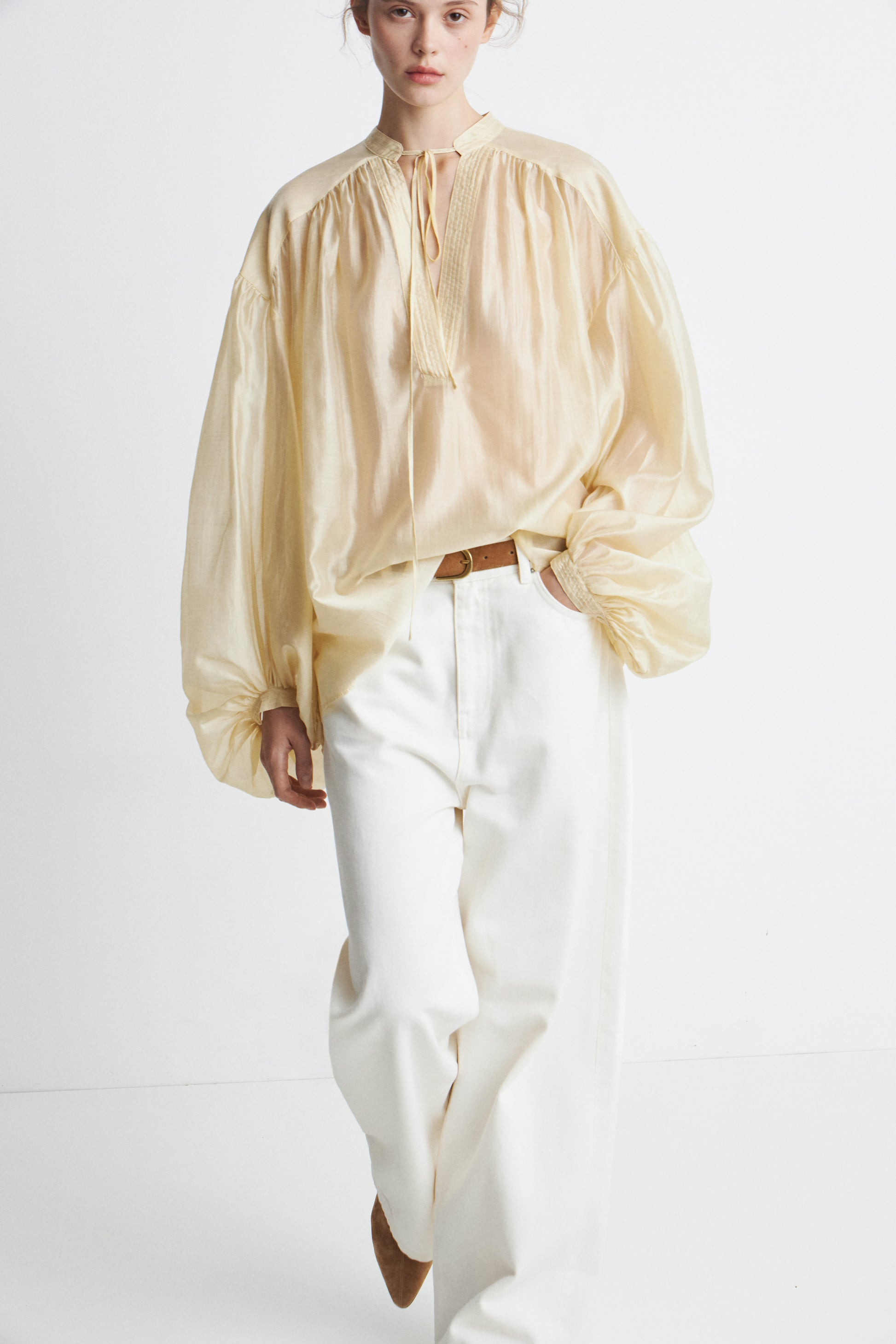 LIGHT YELLOW