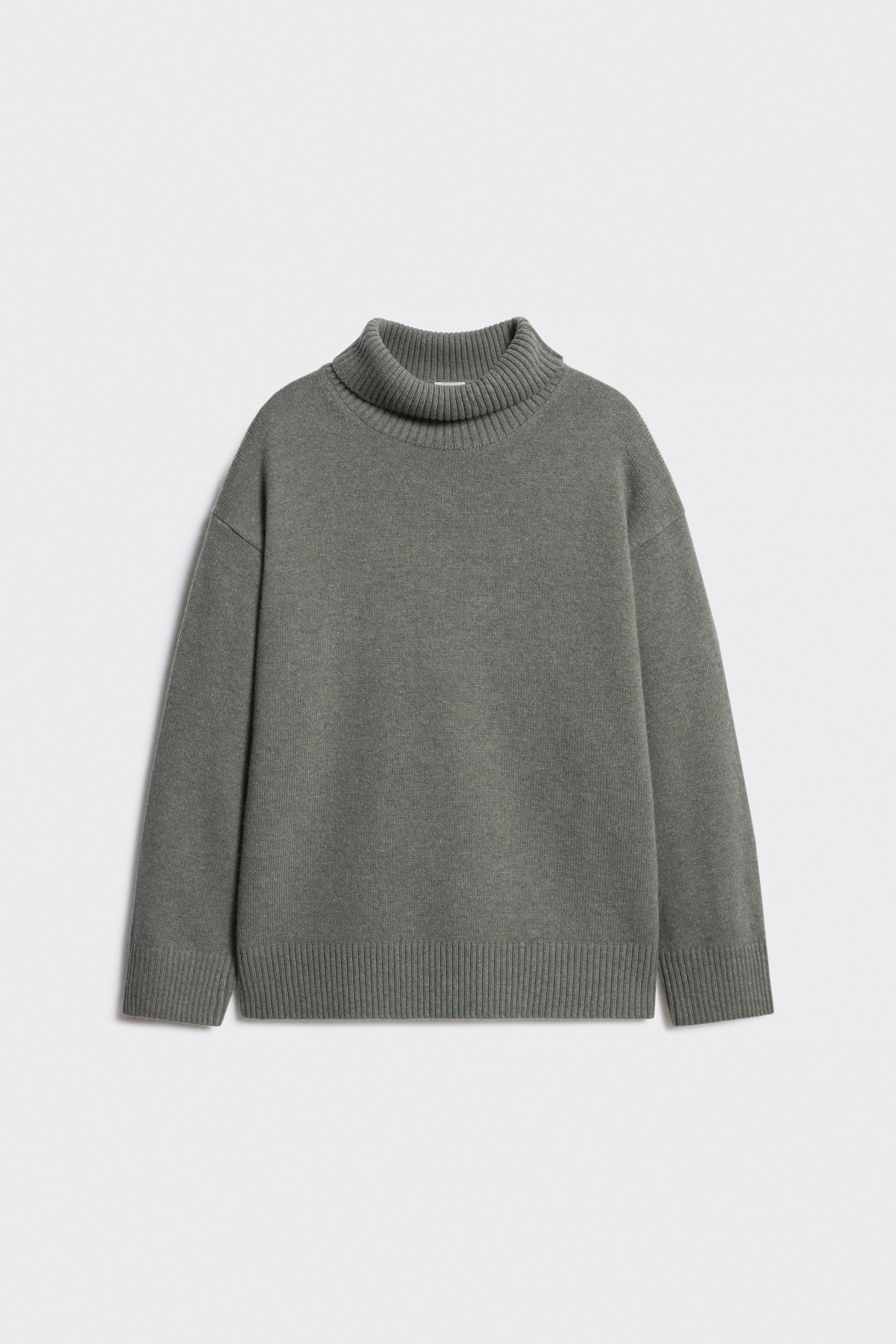 GRAY-GREEN