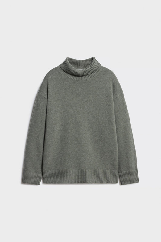GRAY-GREEN