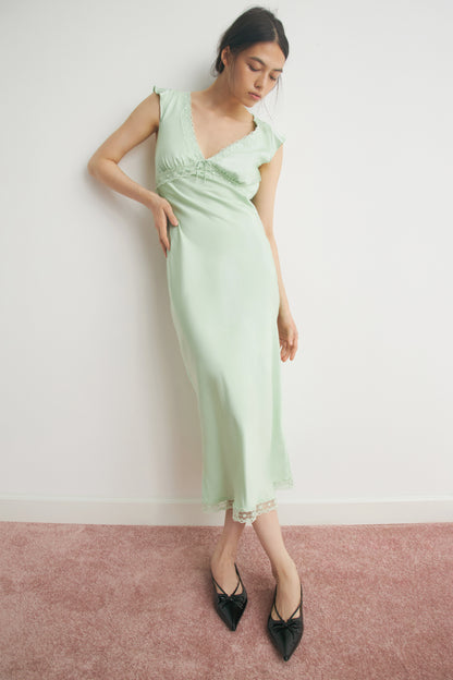 LIGHT GREEN