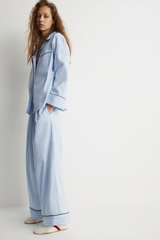 BLUE/WHITE