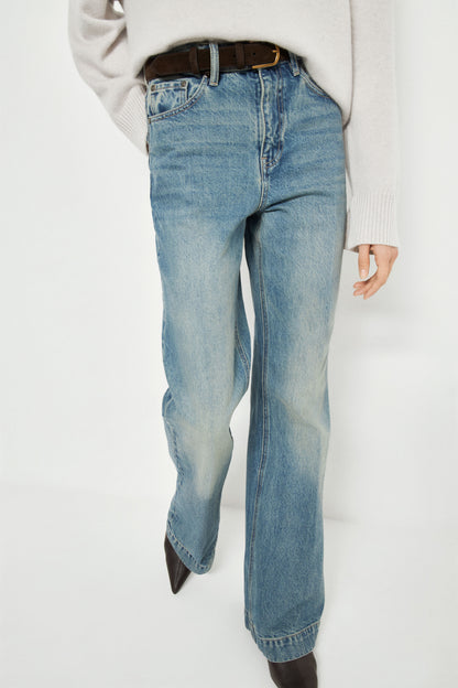 VINTAGE BLUE