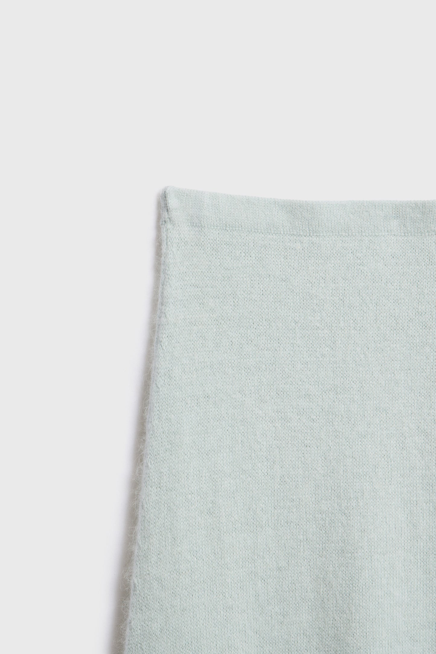 MINERAL GREEN
