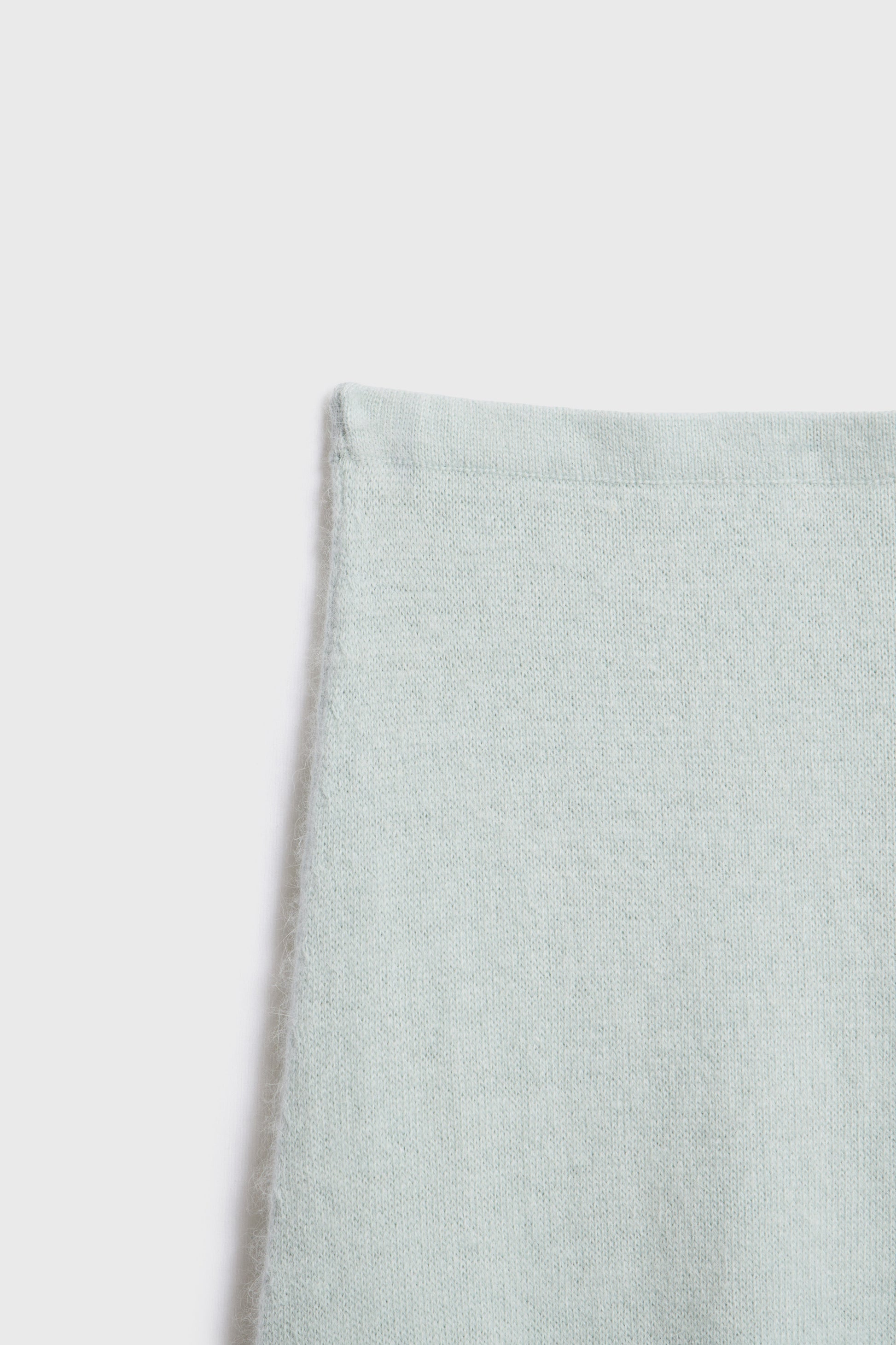 MINERAL GREEN