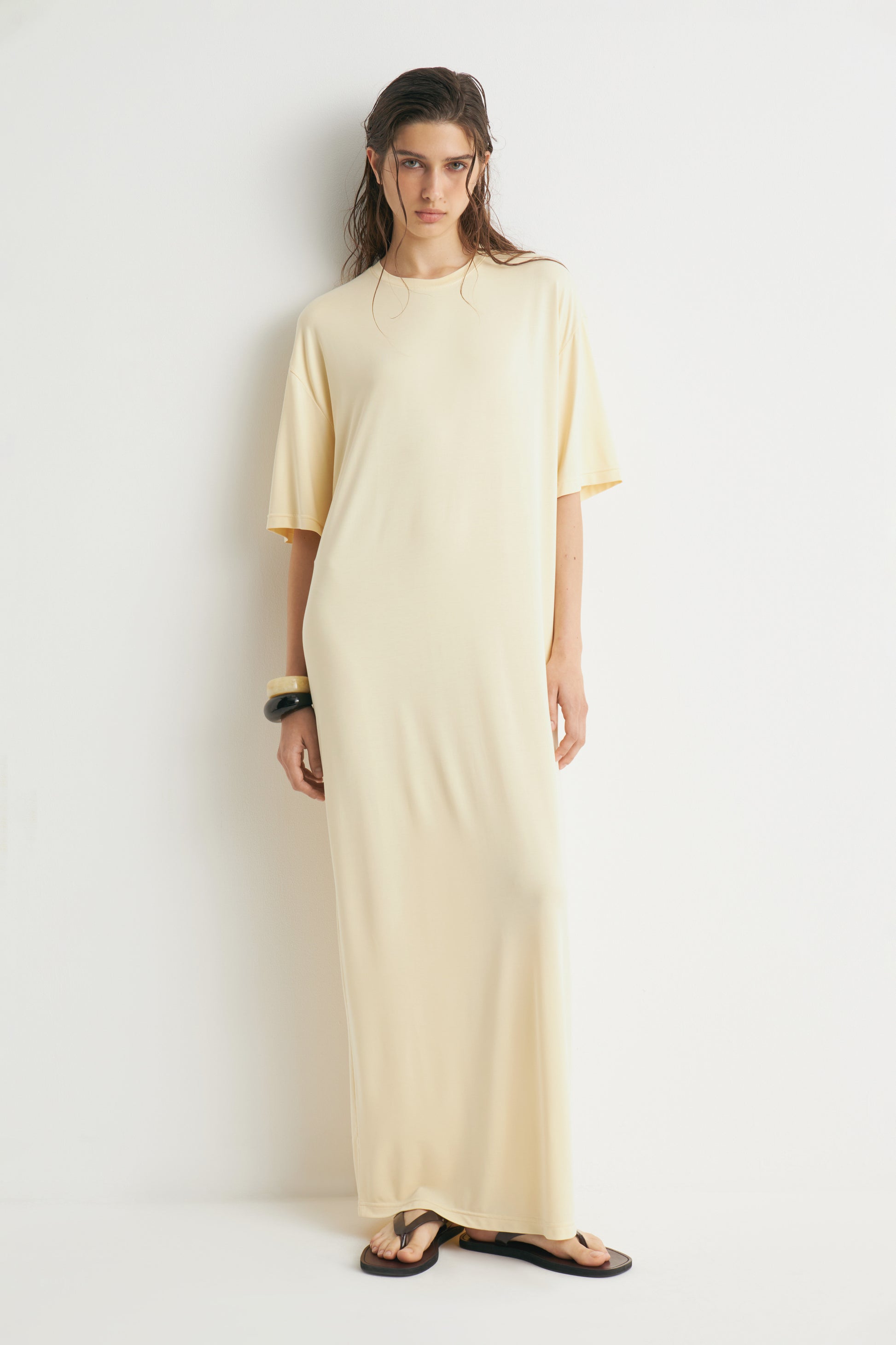 LEMON YELLOW