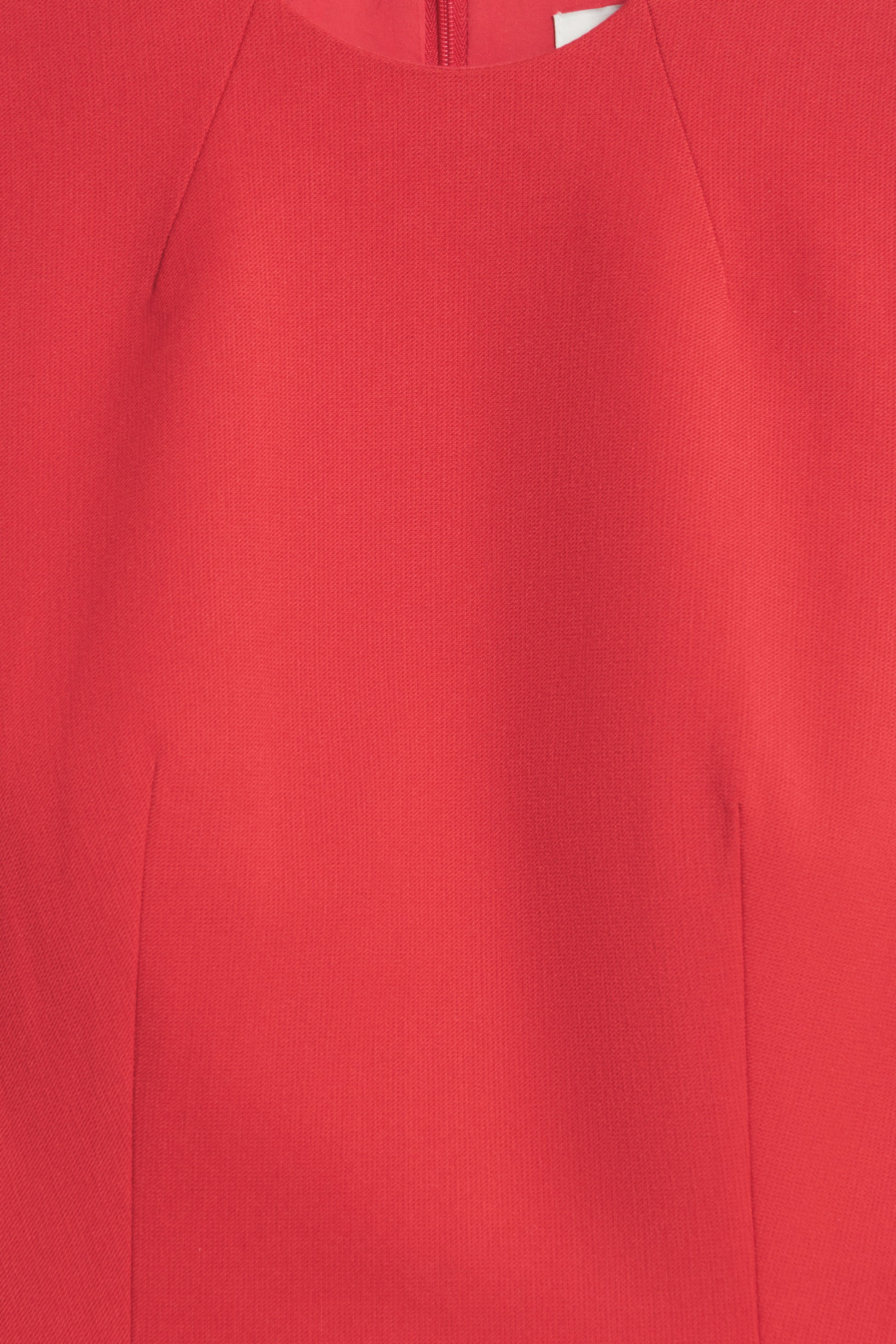 DARK RED