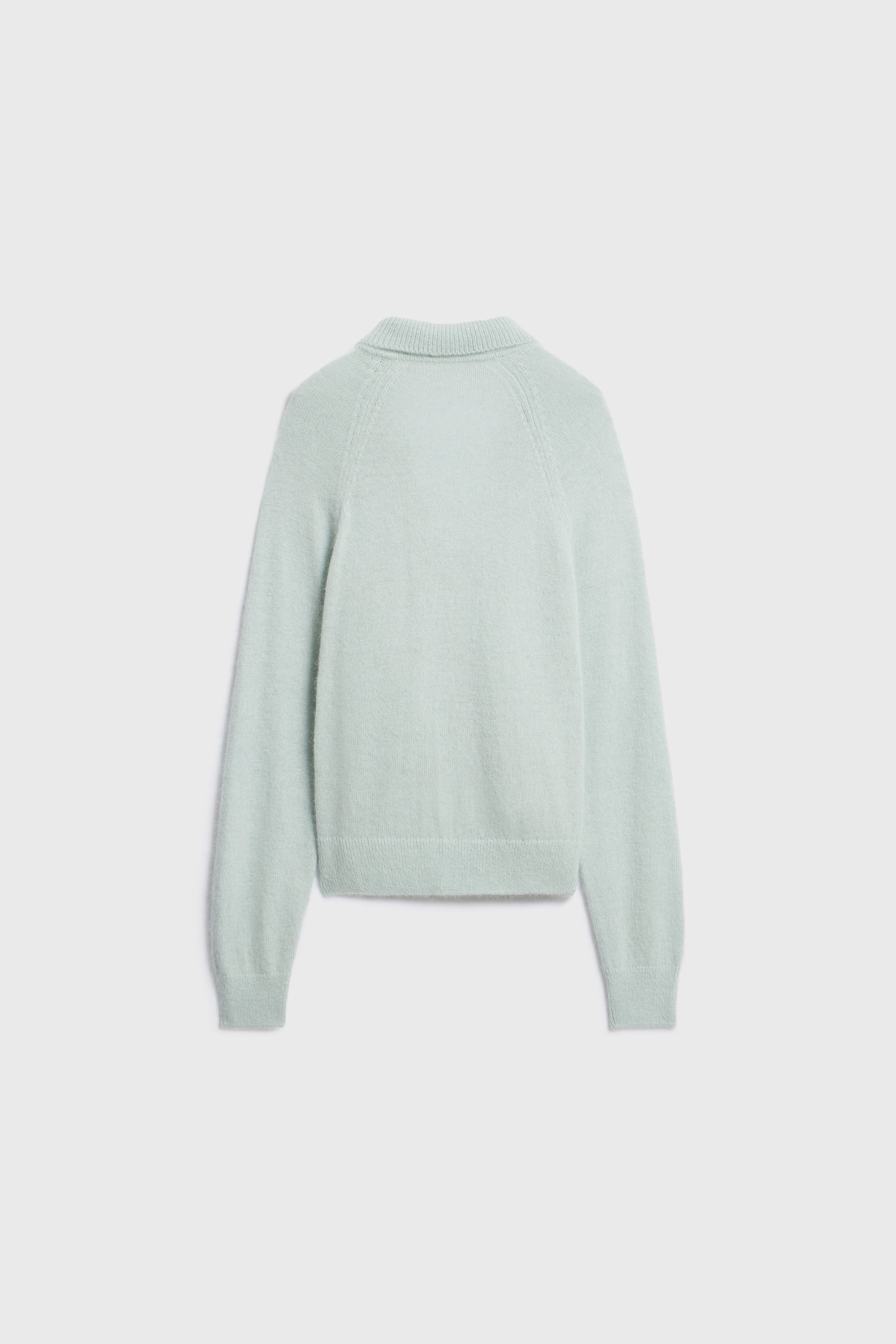 MINERAL GREEN