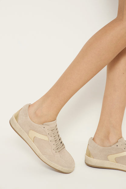 LIGHT BEIGE