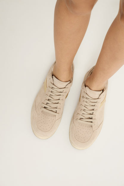 LIGHT BEIGE
