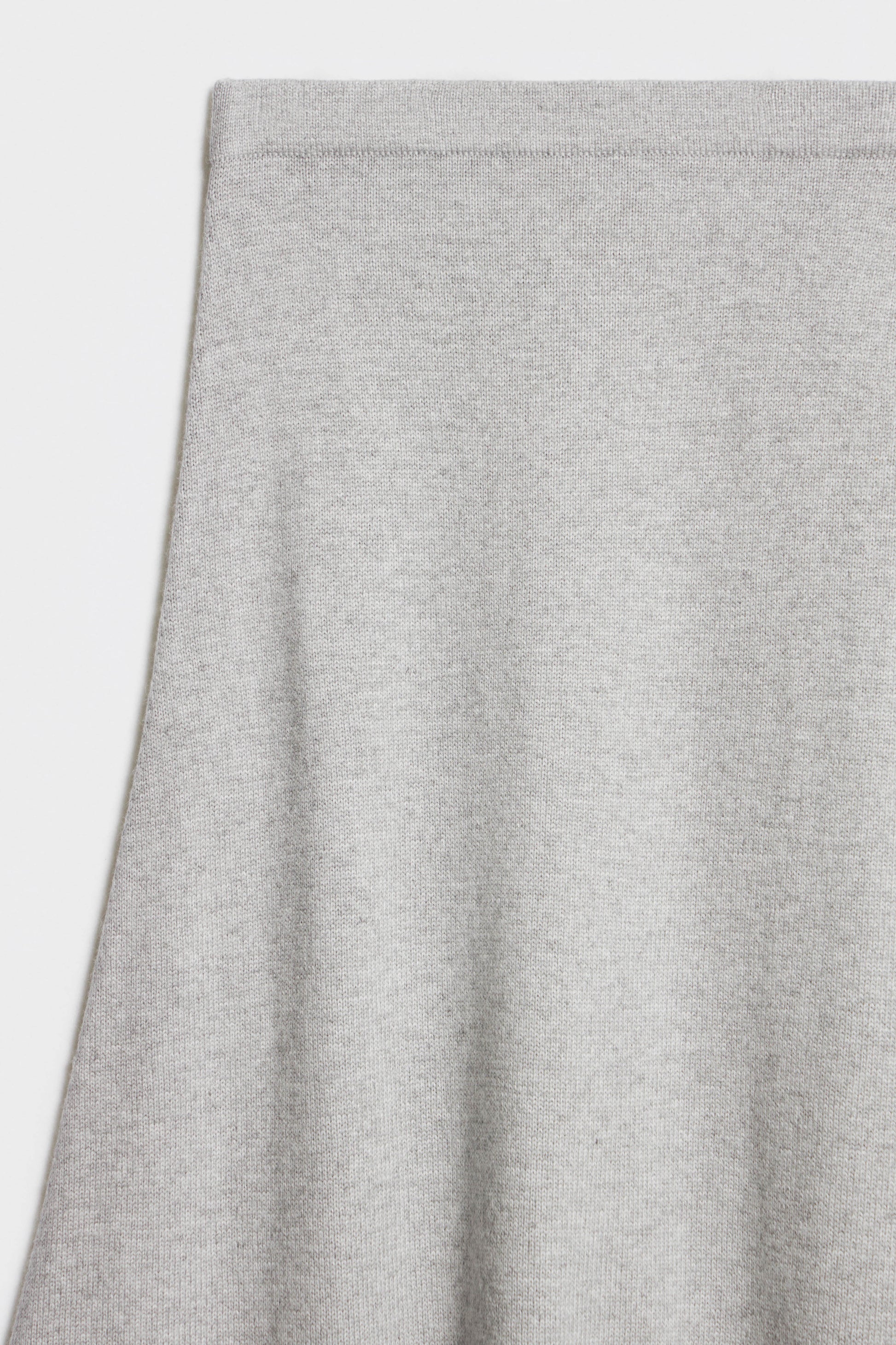 GREY MELANGE
