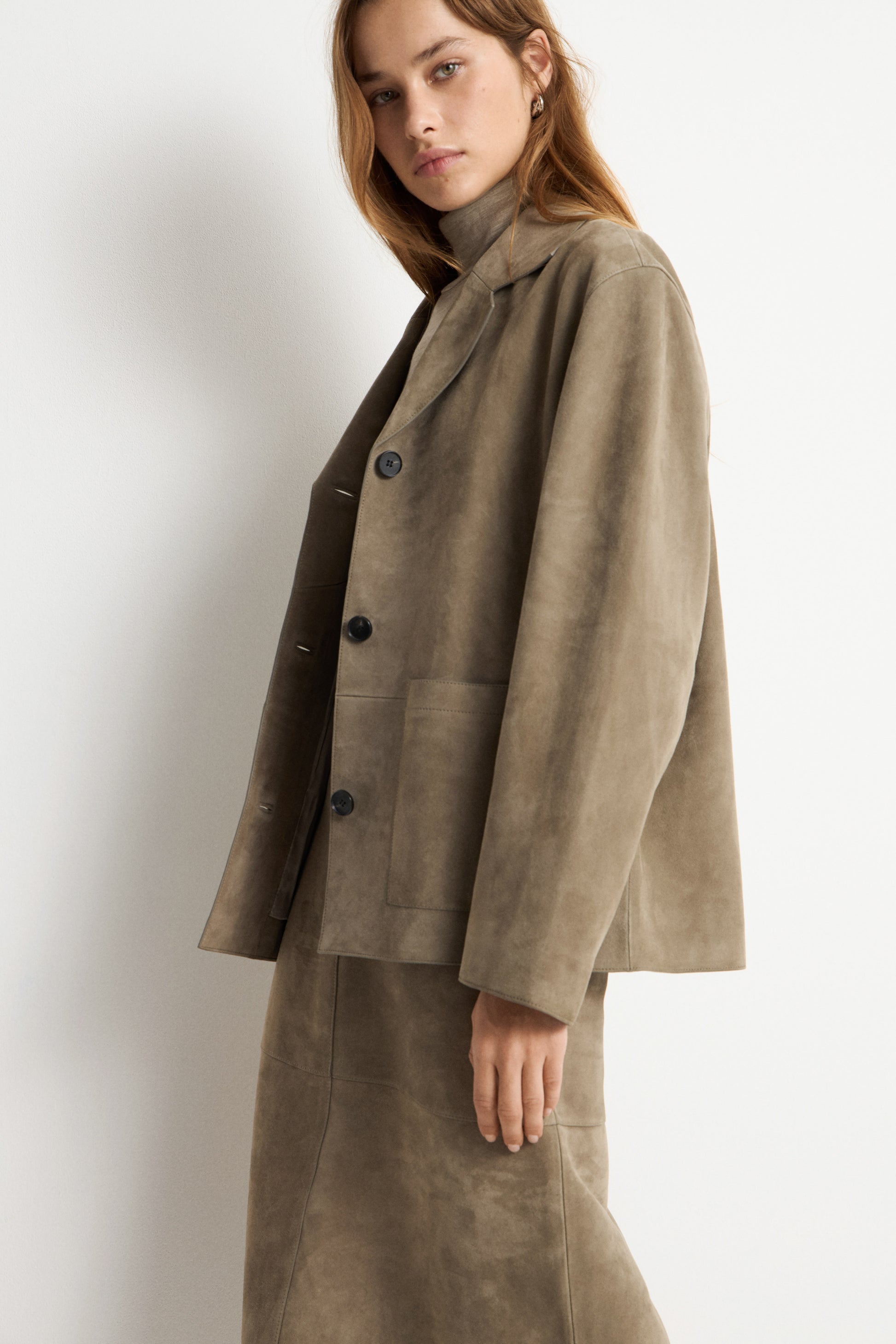 LIGHT KHAKI