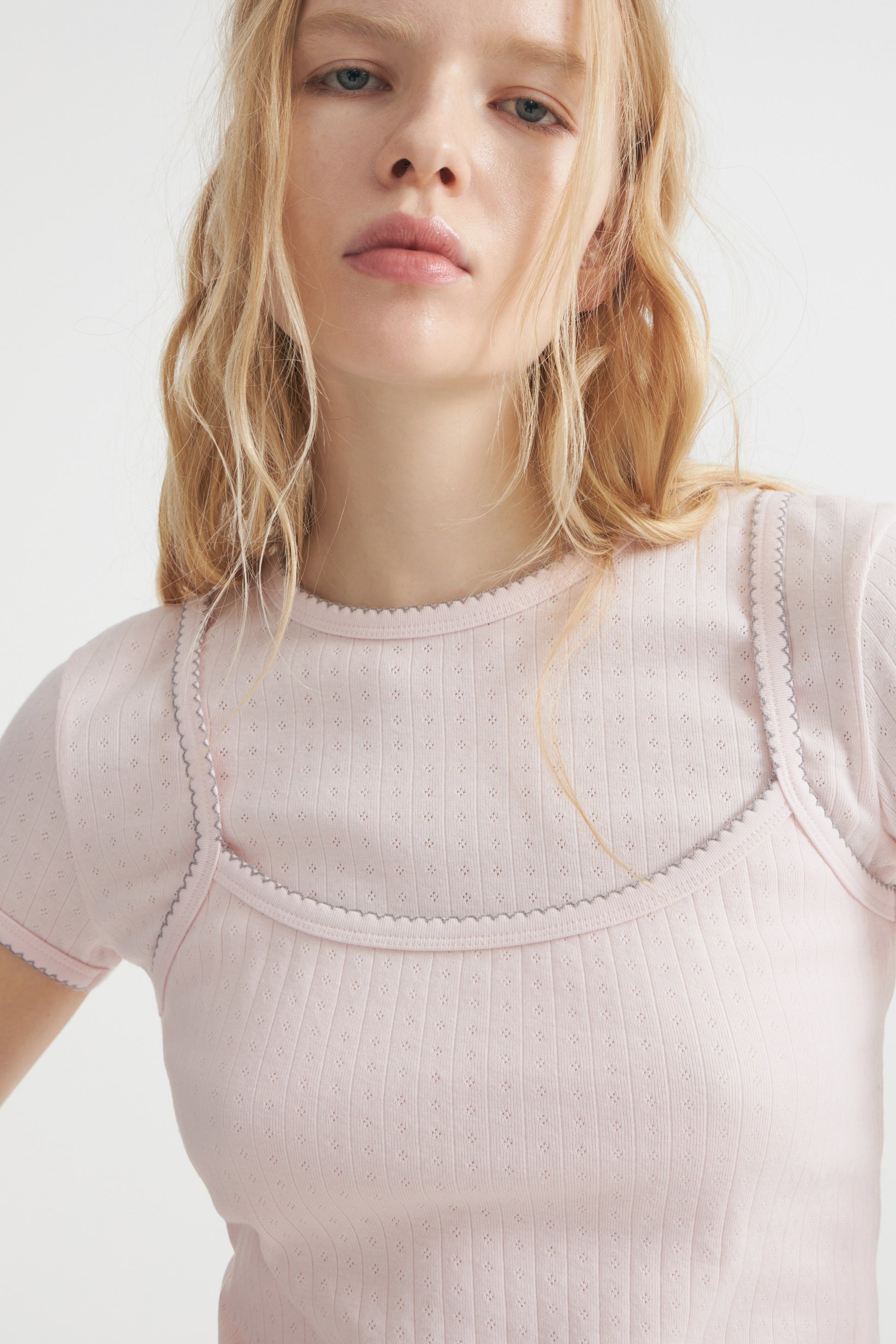 LIGHT PINK