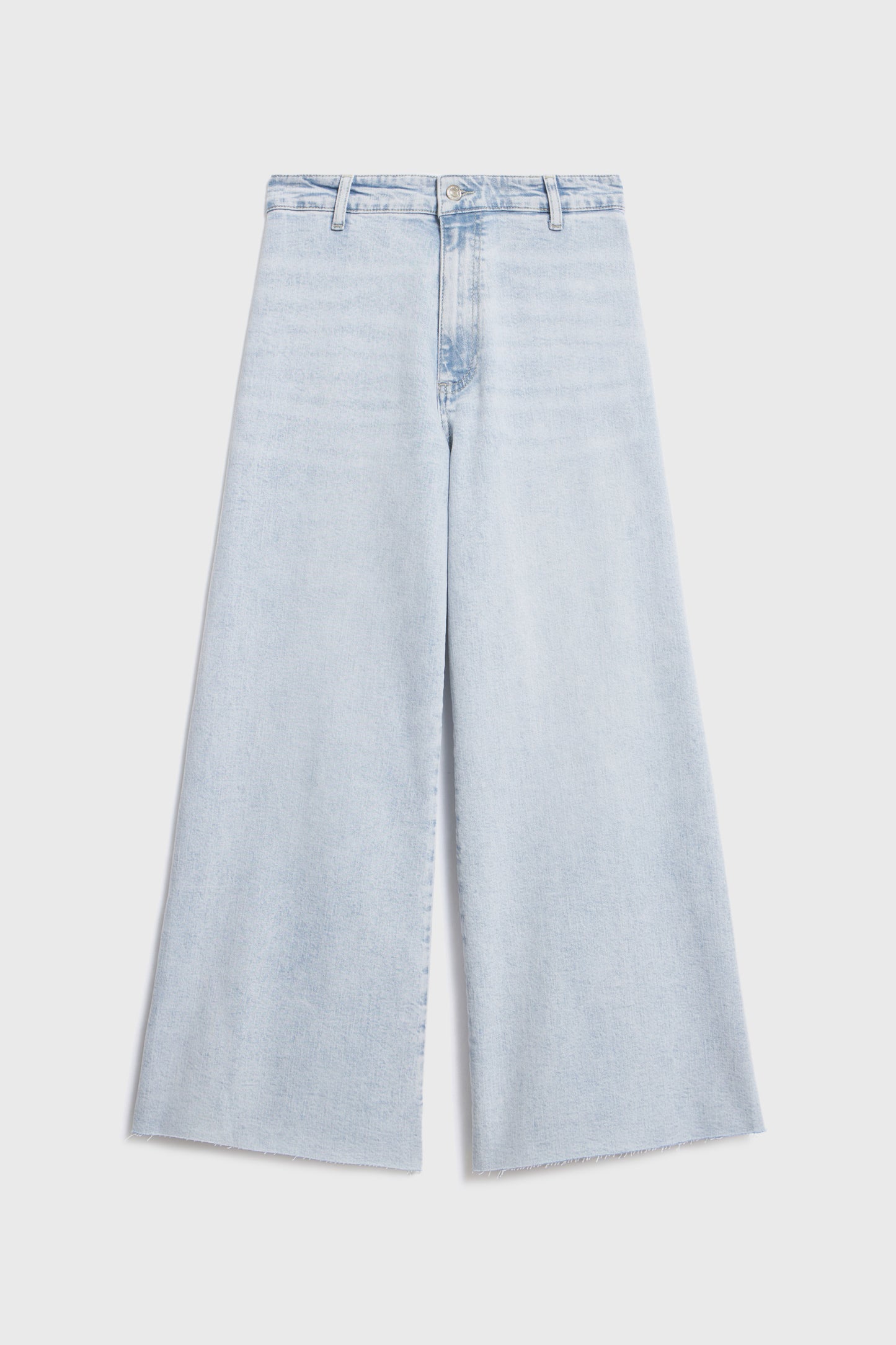 PALE BLUE