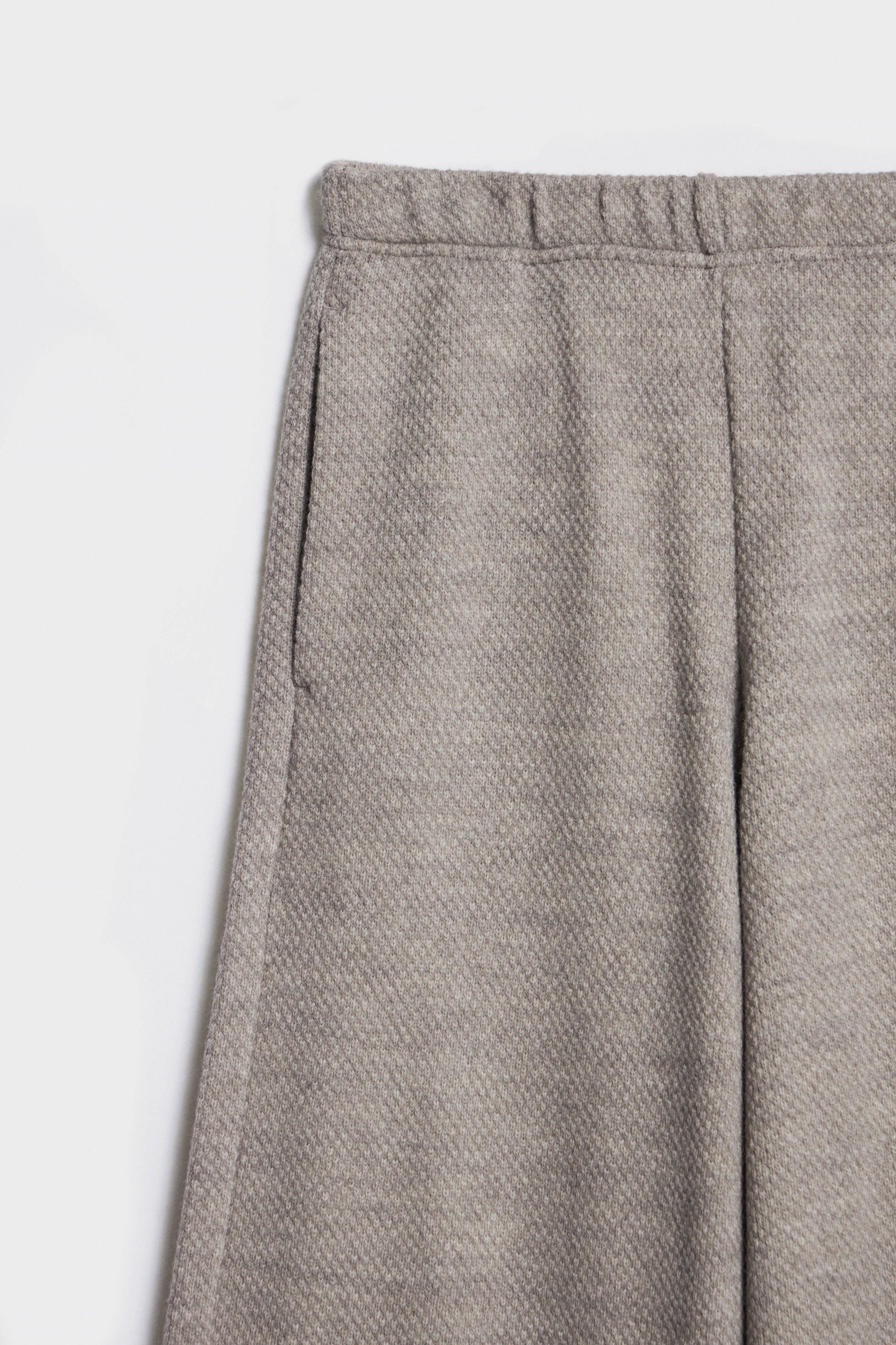 LIGHT GREY MELANGE