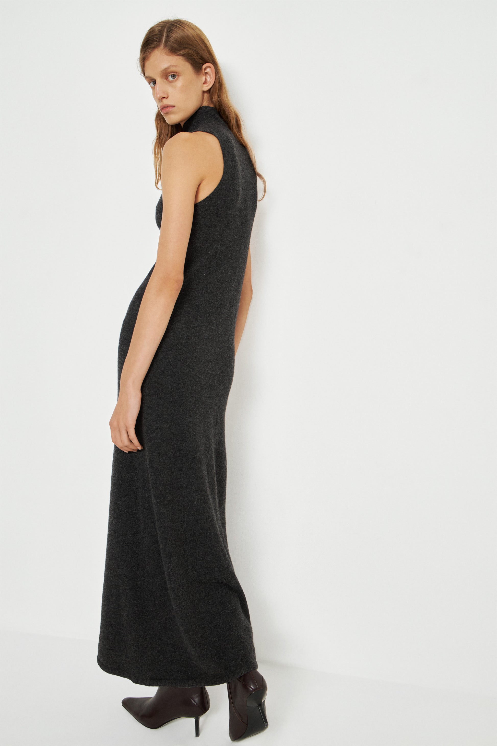 DARK GREY MELANGE