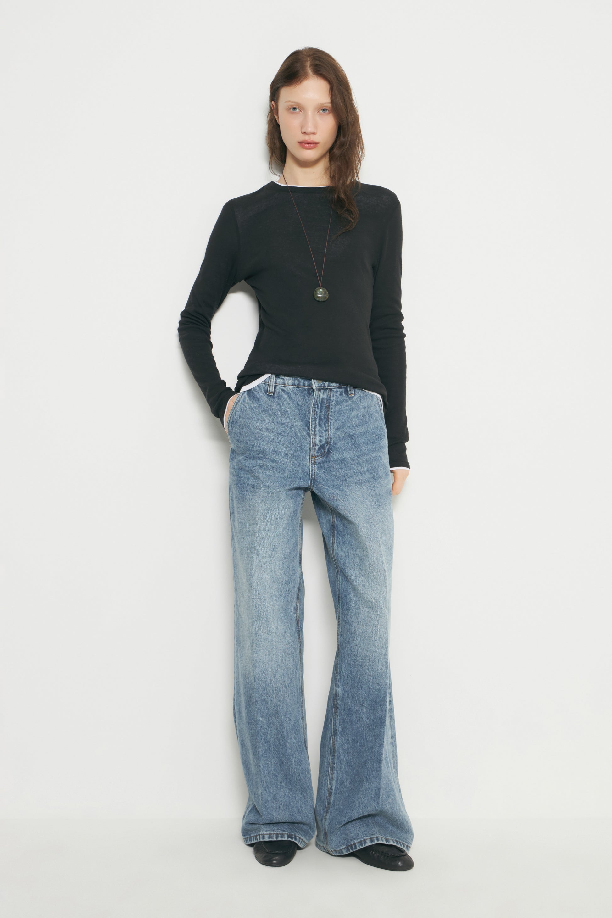 DENIM BLUE