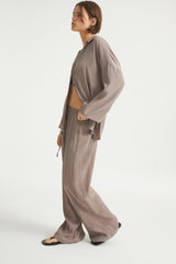 GREY BEIGE