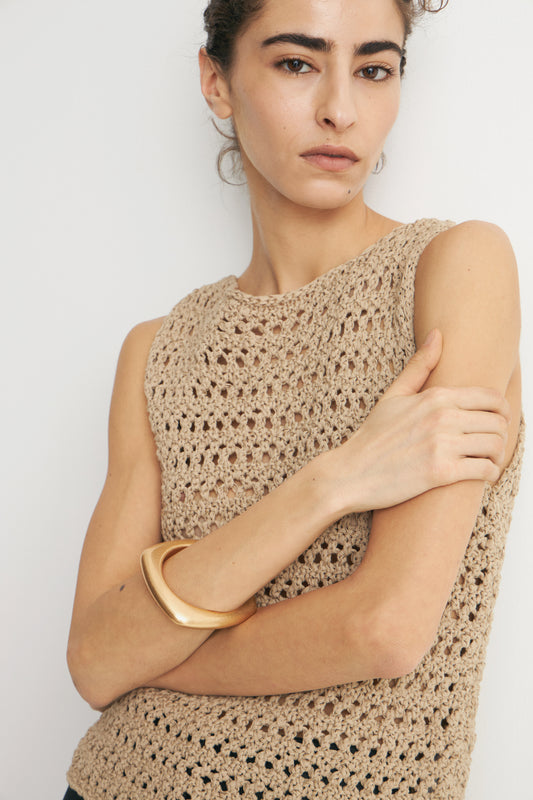 LIGHT BEIGE