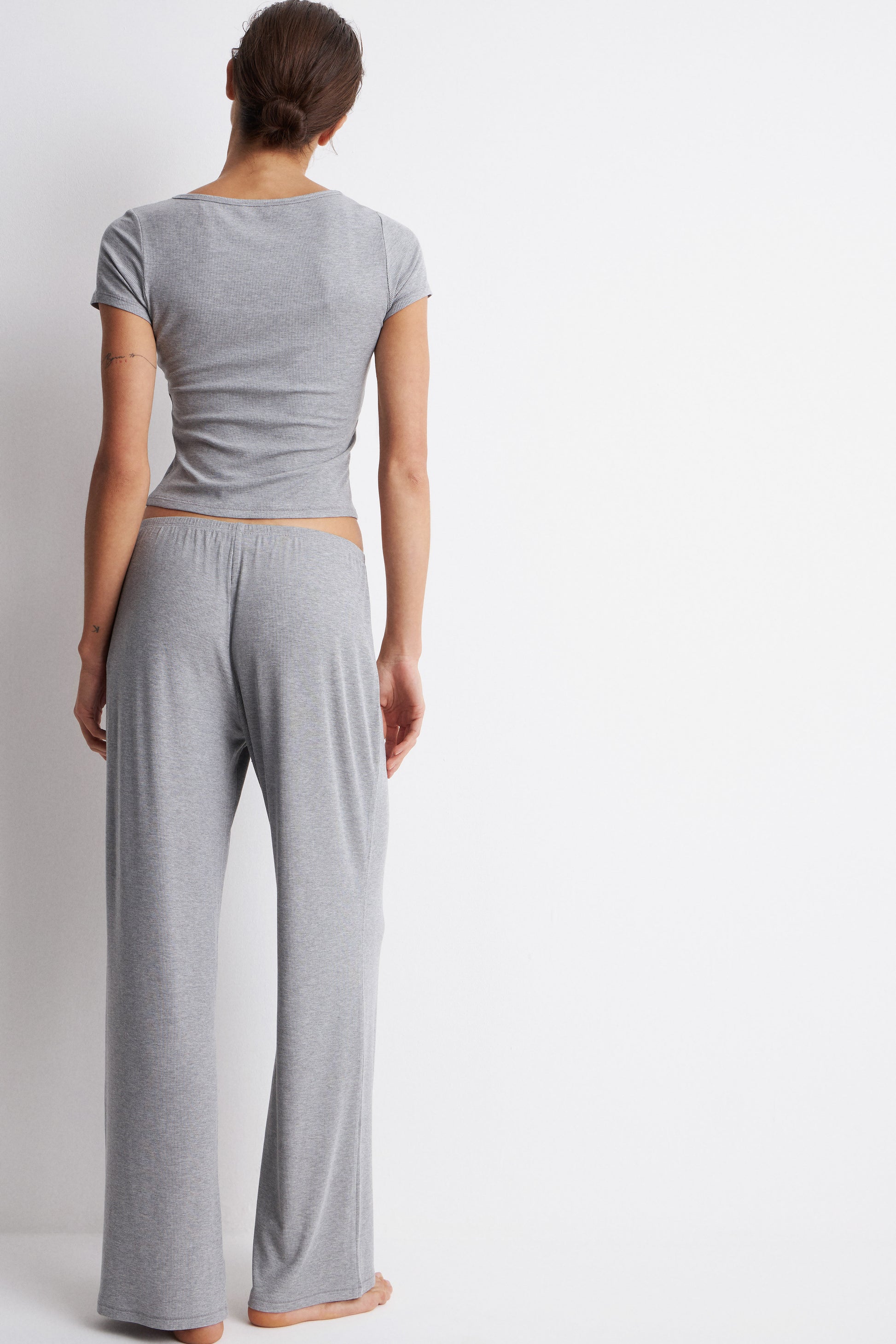 LIGHT GREY MELANGE