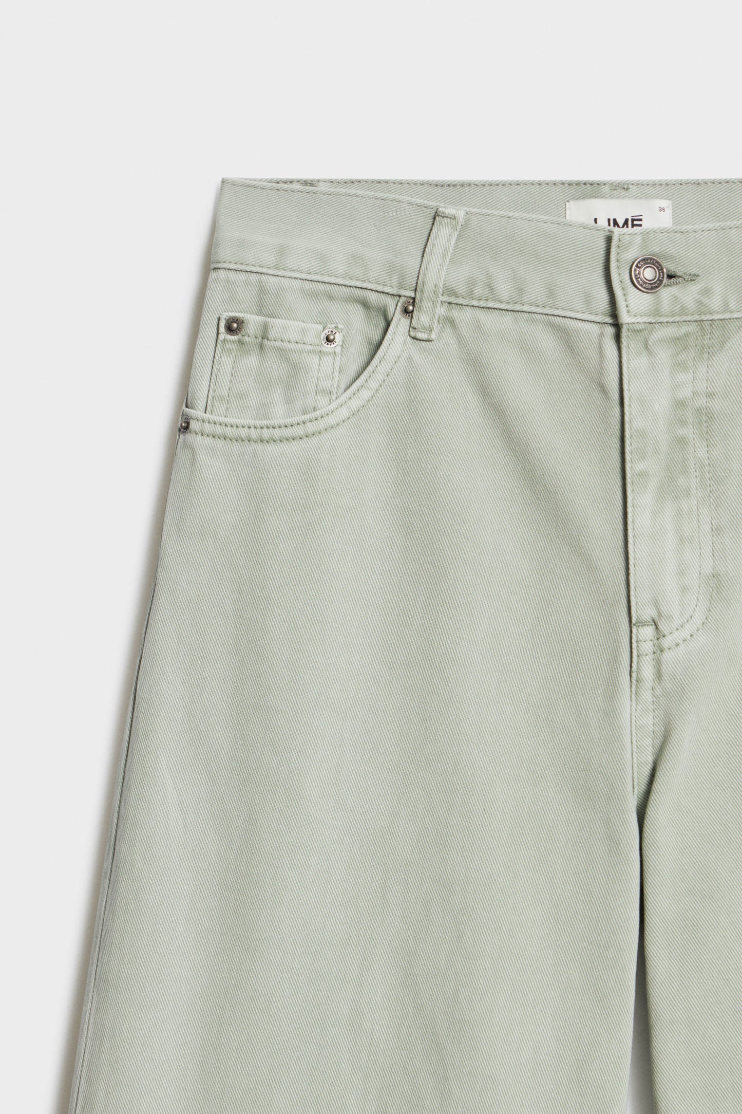 MINERAL GREEN