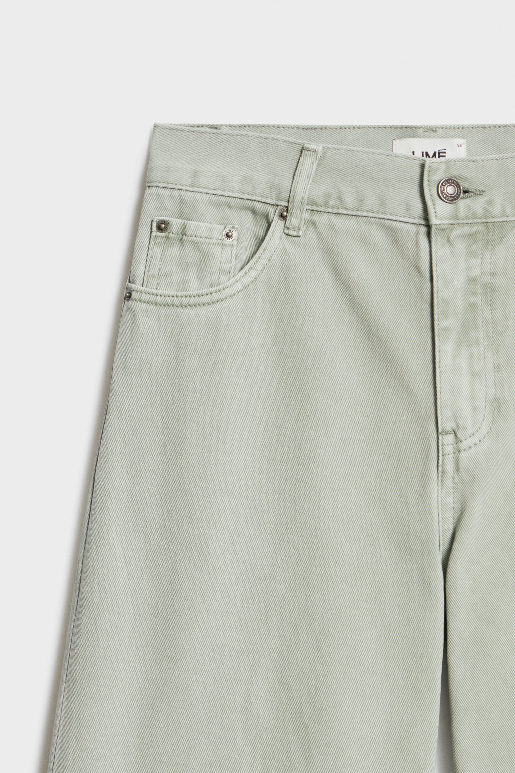 MINERAL GREEN