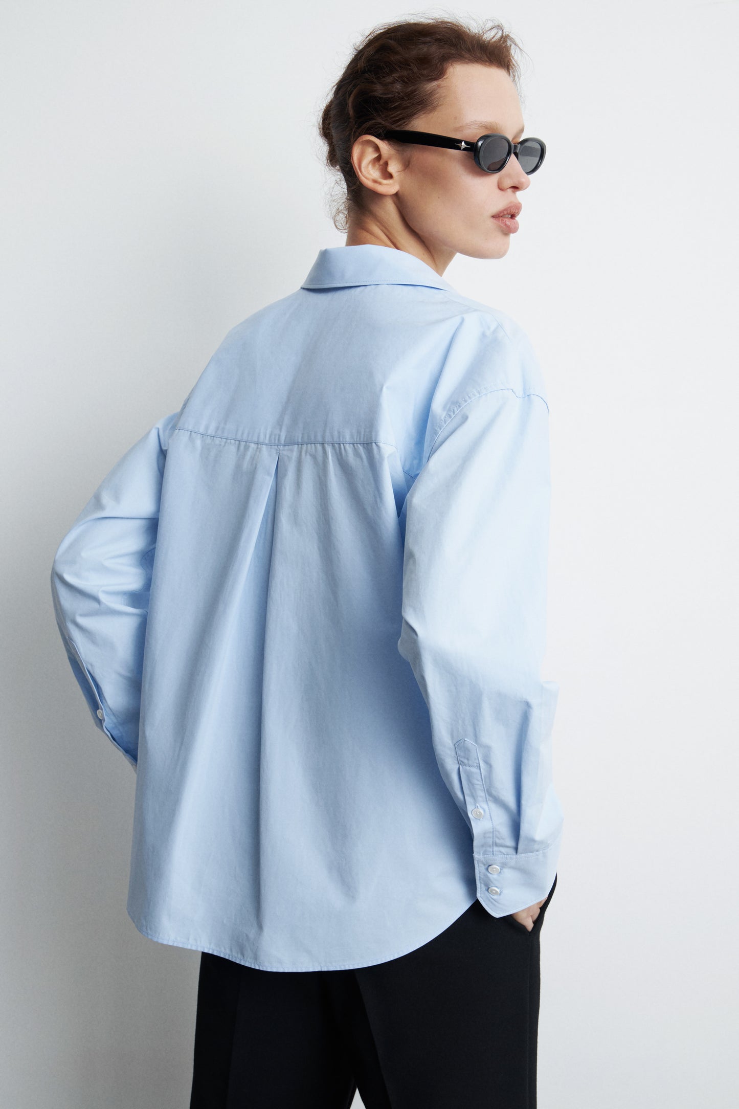 LIGHT BLUE
