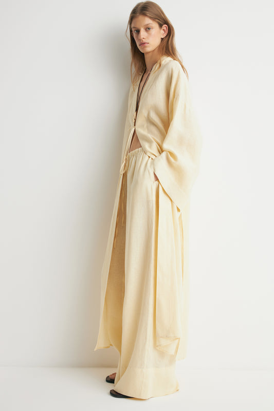 LIGHT YELLOW