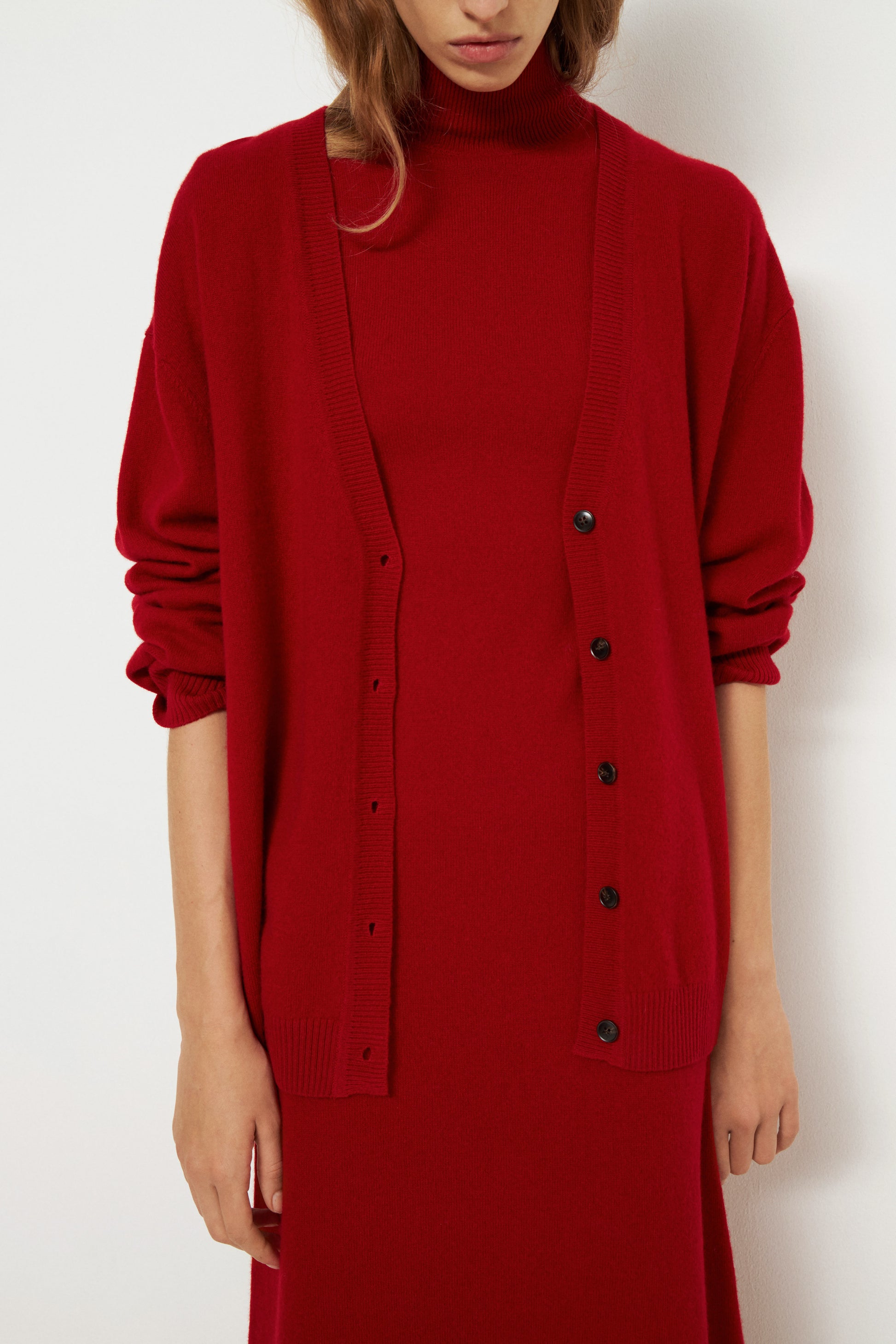 DARK RED