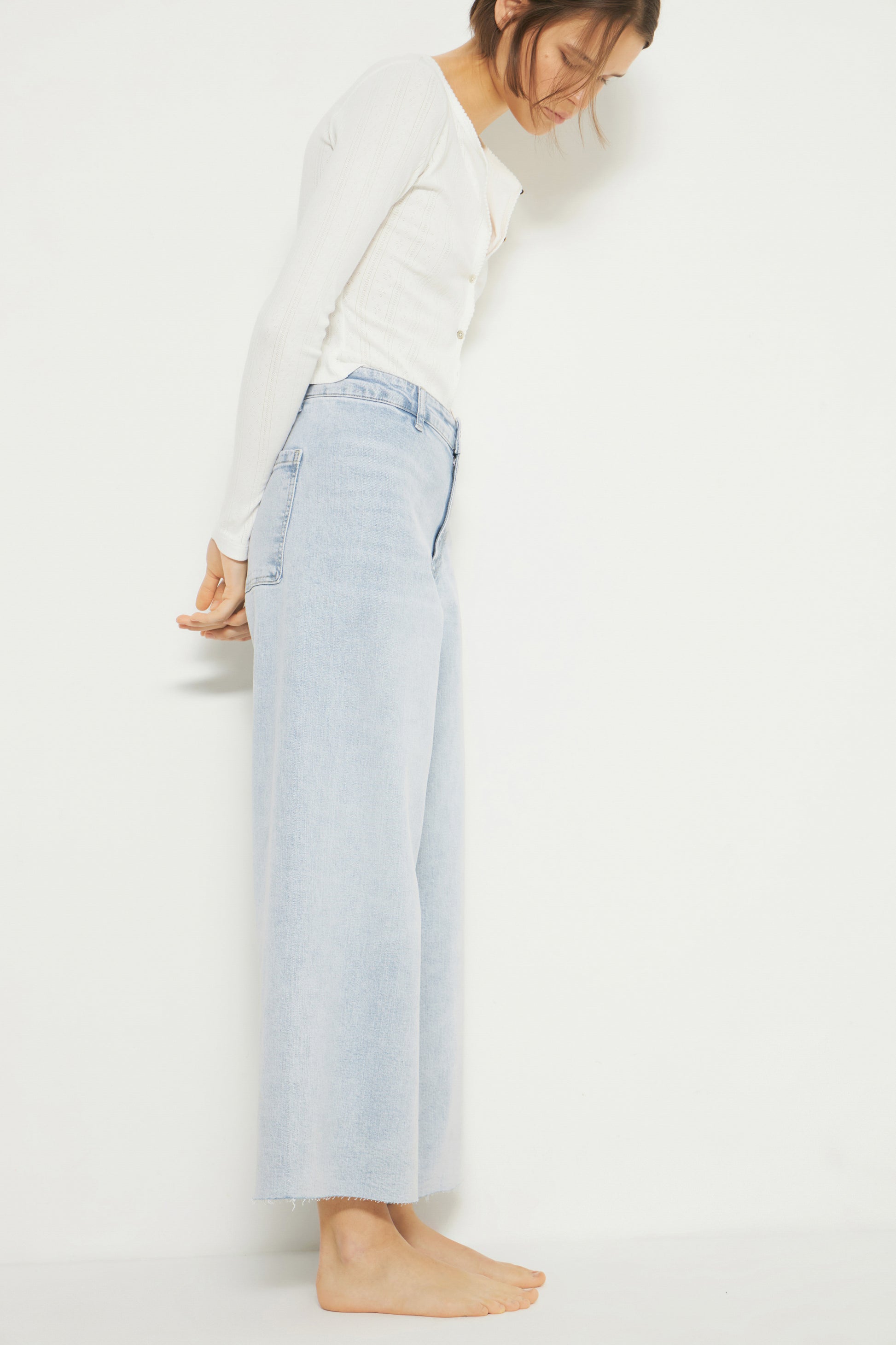 PALE BLUE