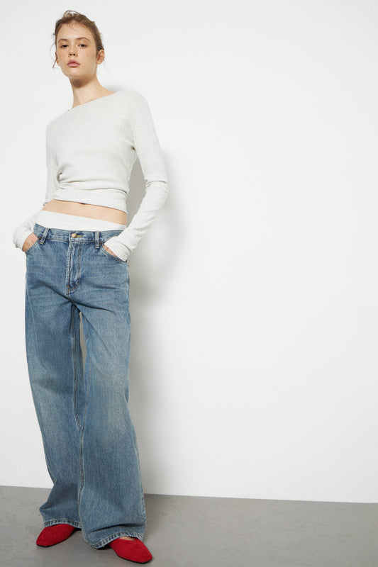 VINTAGE BLUE